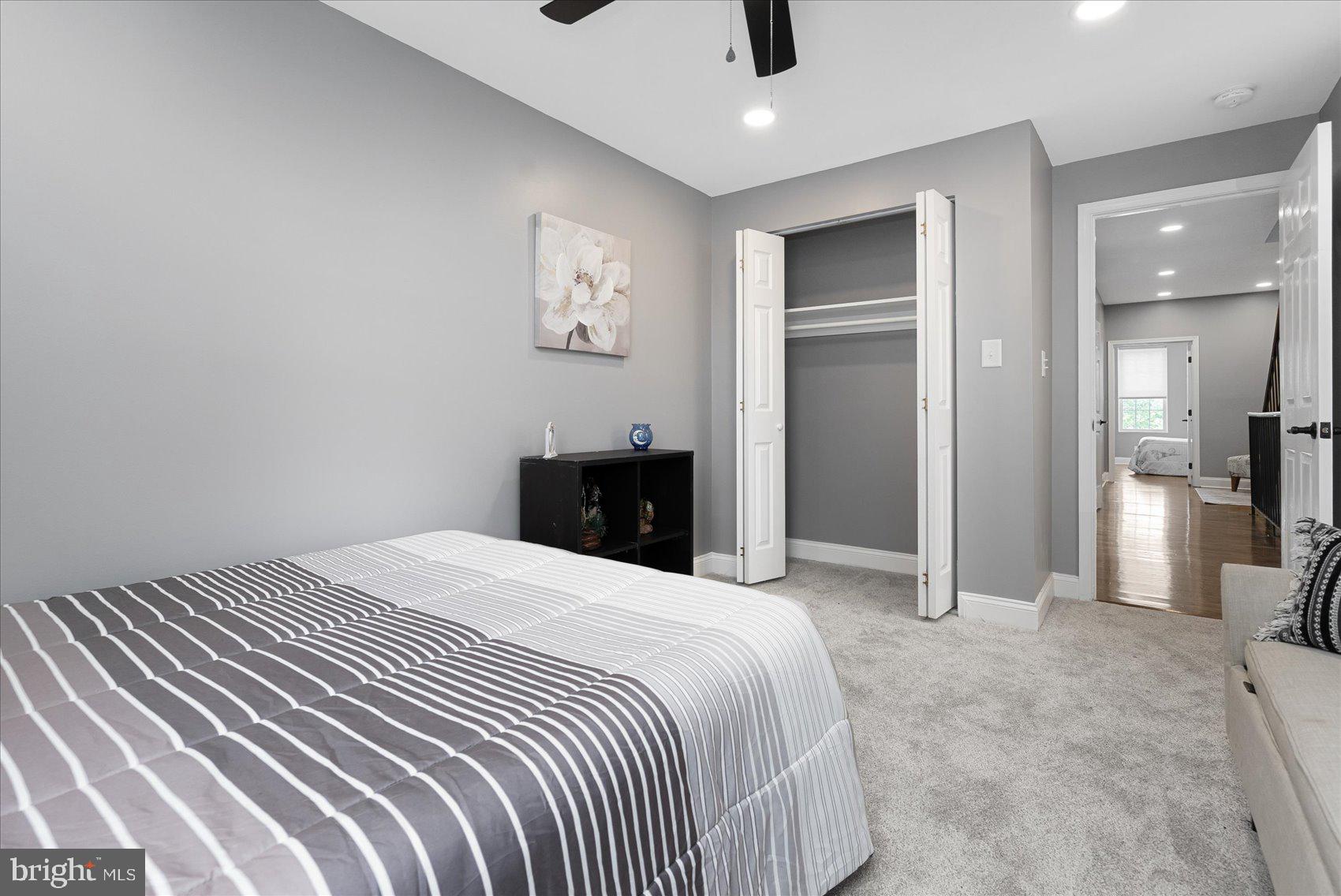 CHARLES VILLAGE - Residential