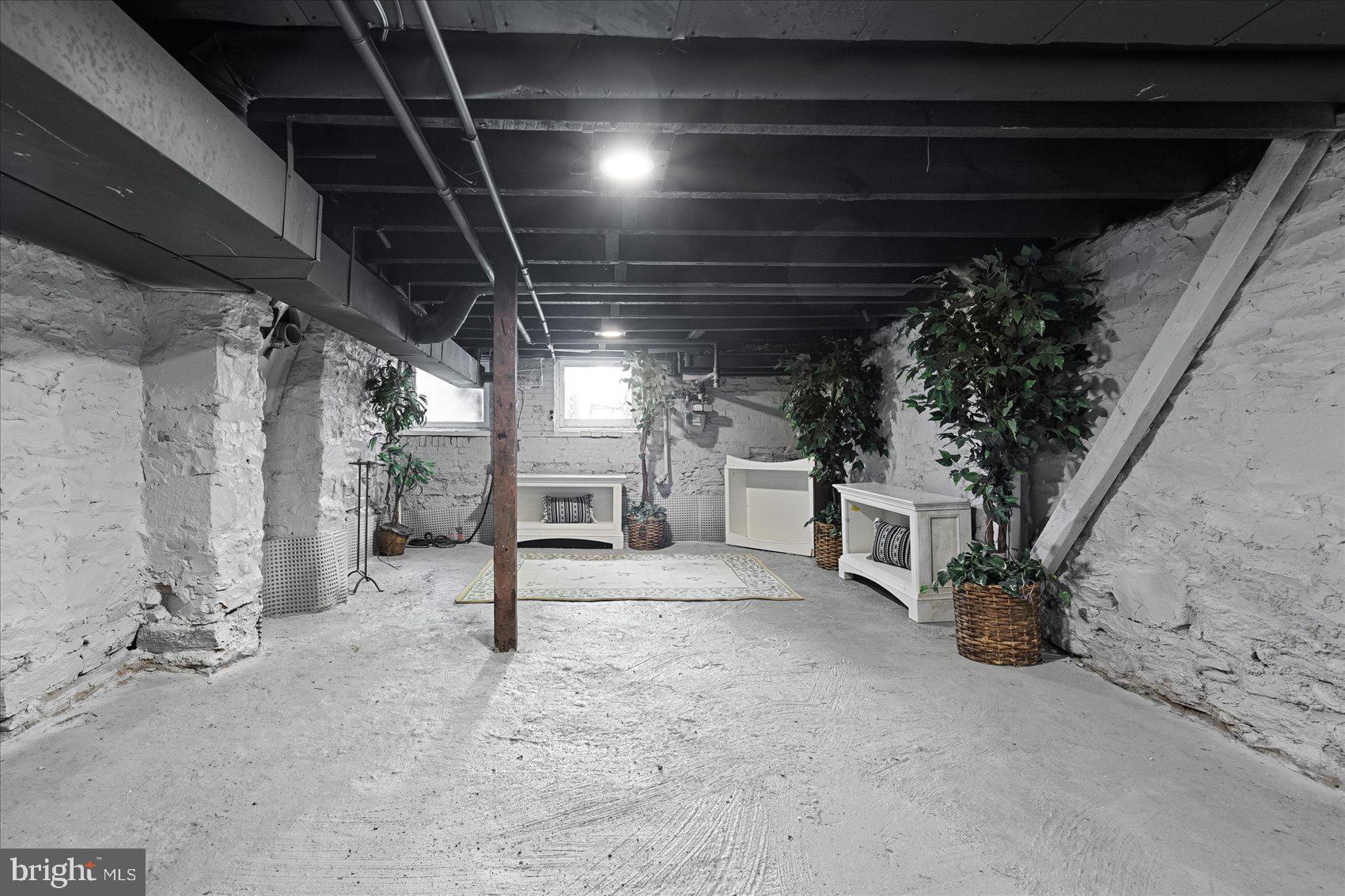 CHARLES VILLAGE - Residential