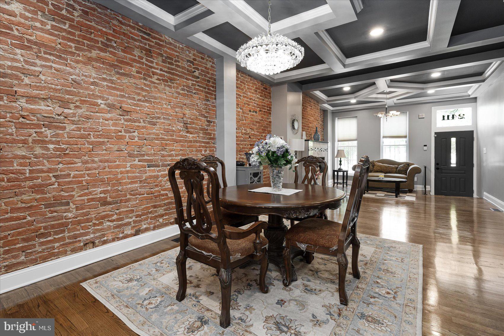 CHARLES VILLAGE - Residential