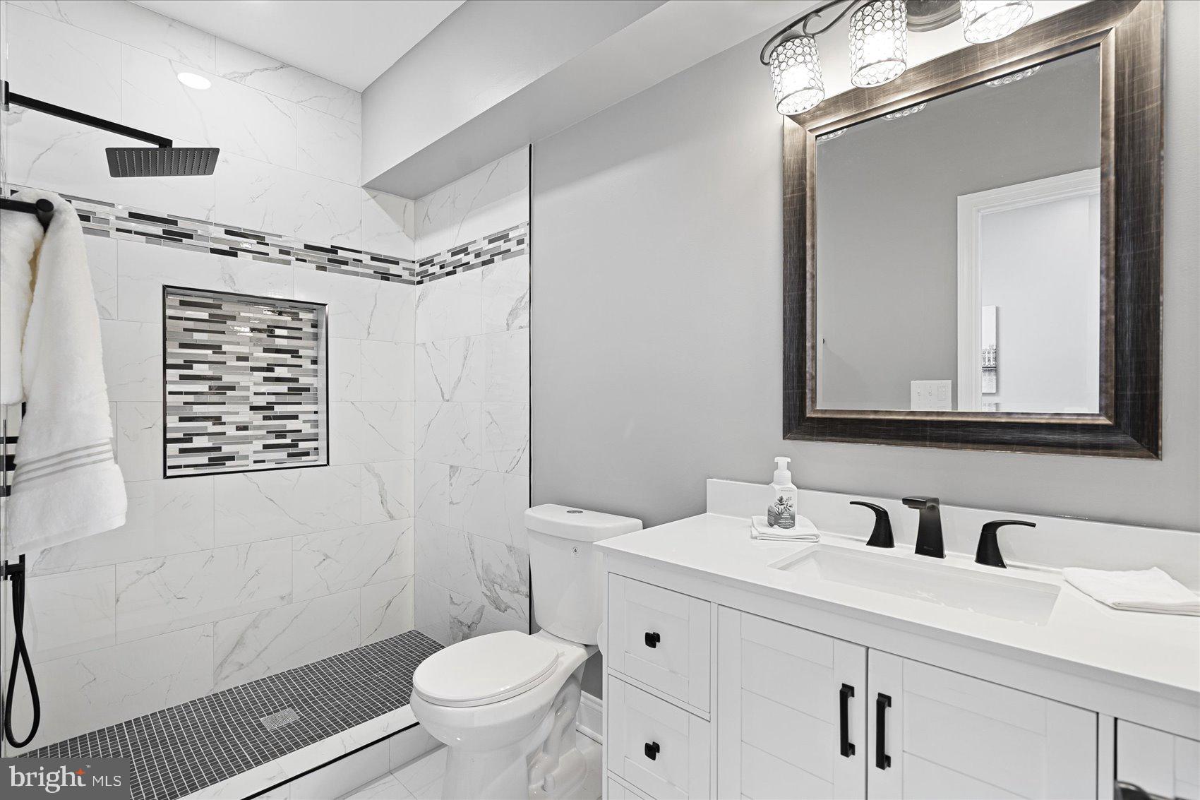 CHARLES VILLAGE - Residential