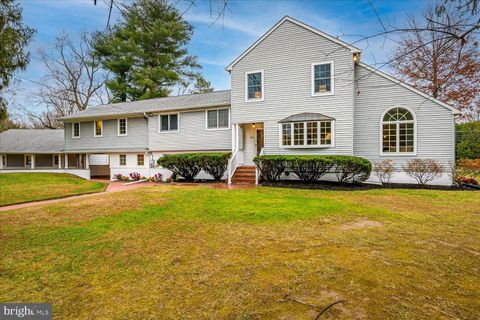 34 PROSPECT AVENUE PLAINSBORO NJ 08536