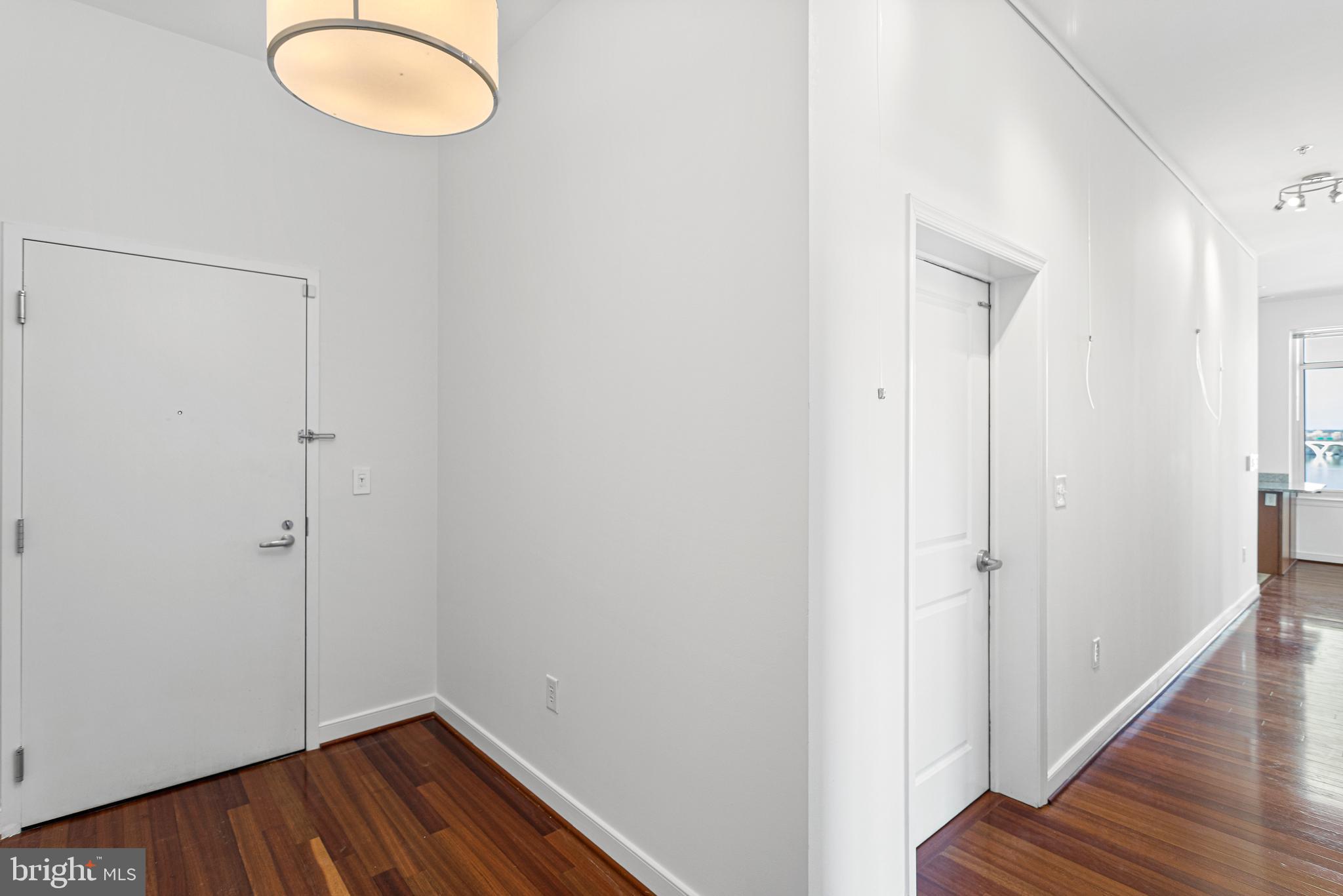 NATIONAL HARBOR - Residential Lease