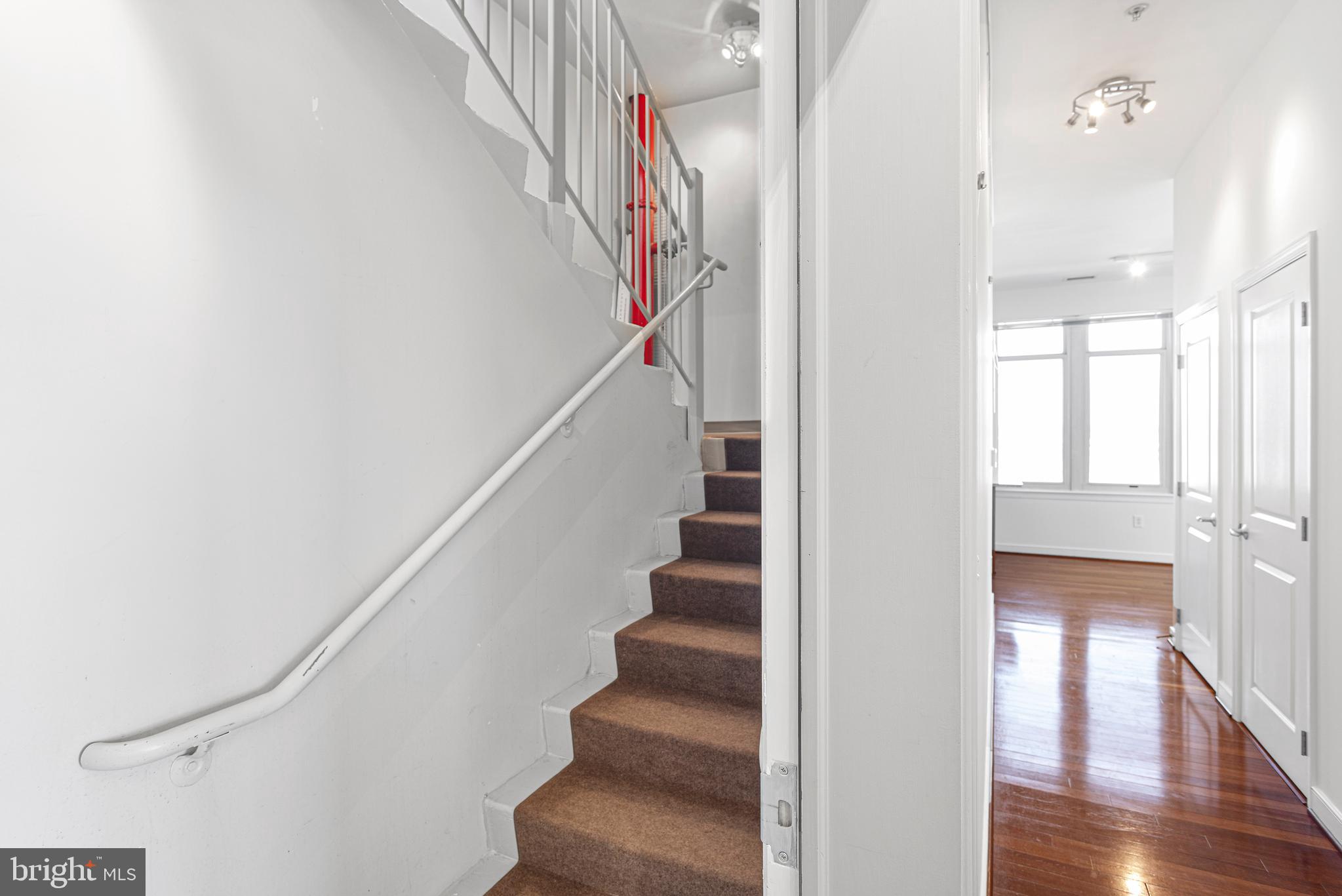 NATIONAL HARBOR - Residential Lease