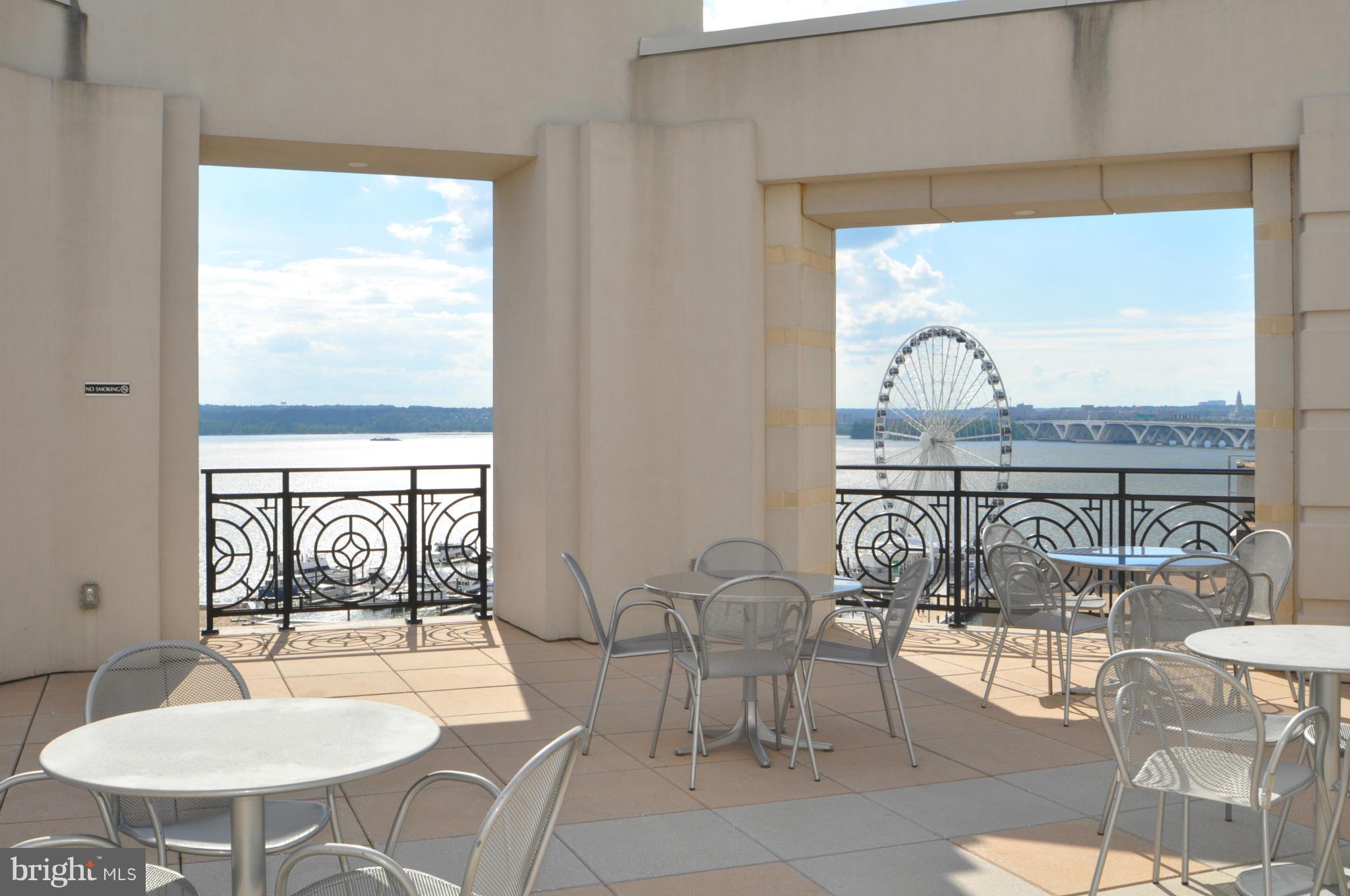 NATIONAL HARBOR - Residential Lease