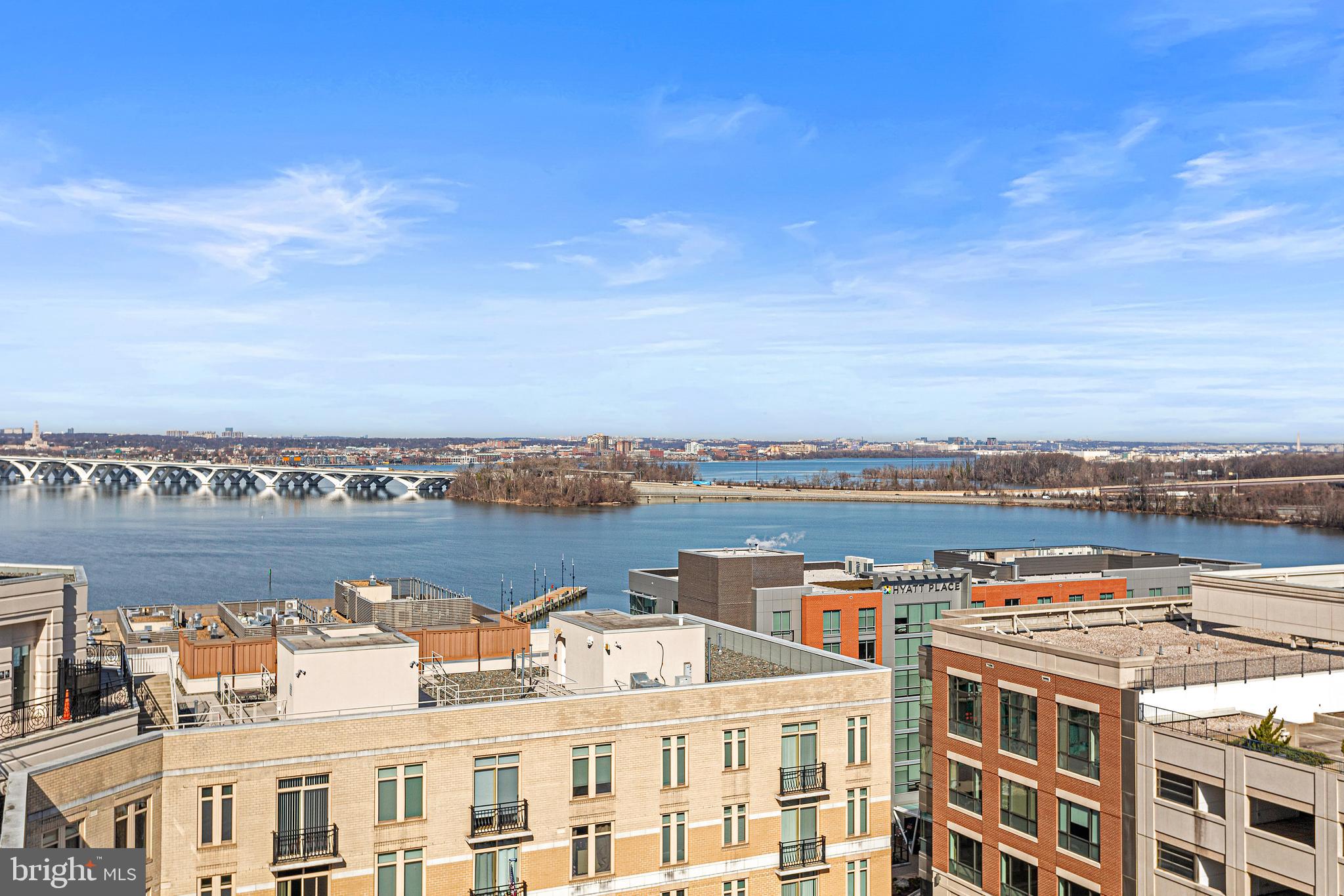 NATIONAL HARBOR - Residential Lease
