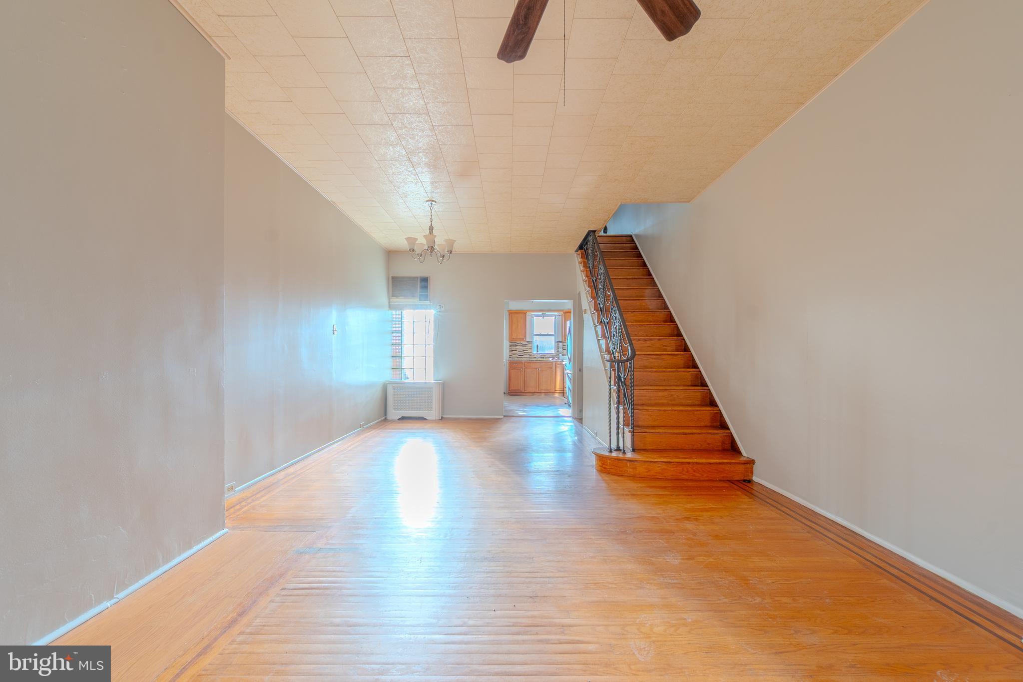 PORT RICHMOND - Residential