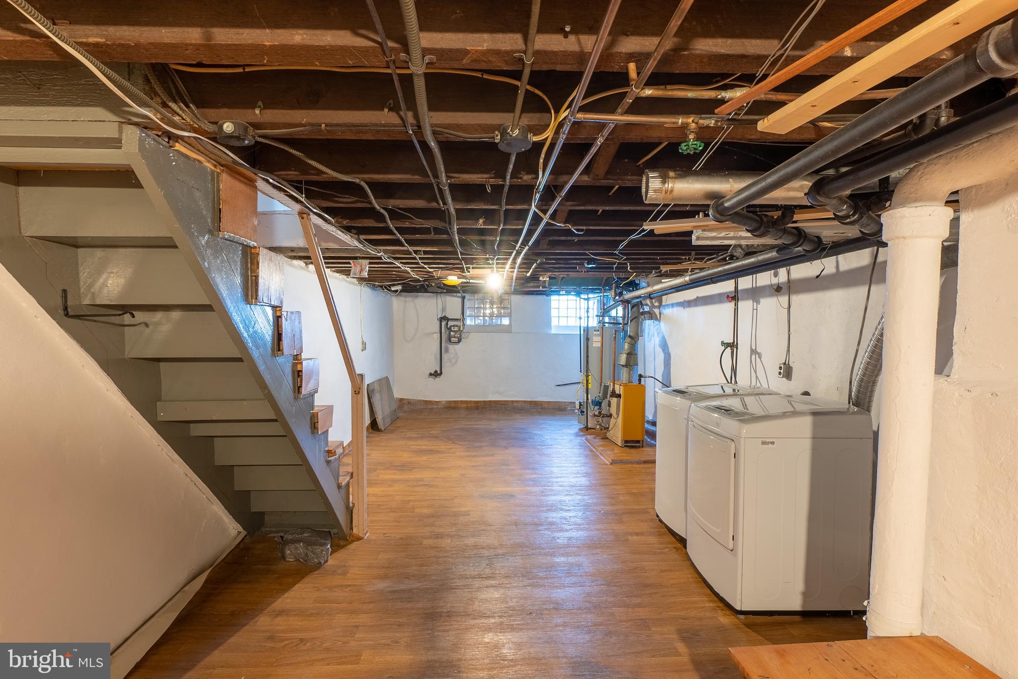 PORT RICHMOND - Residential