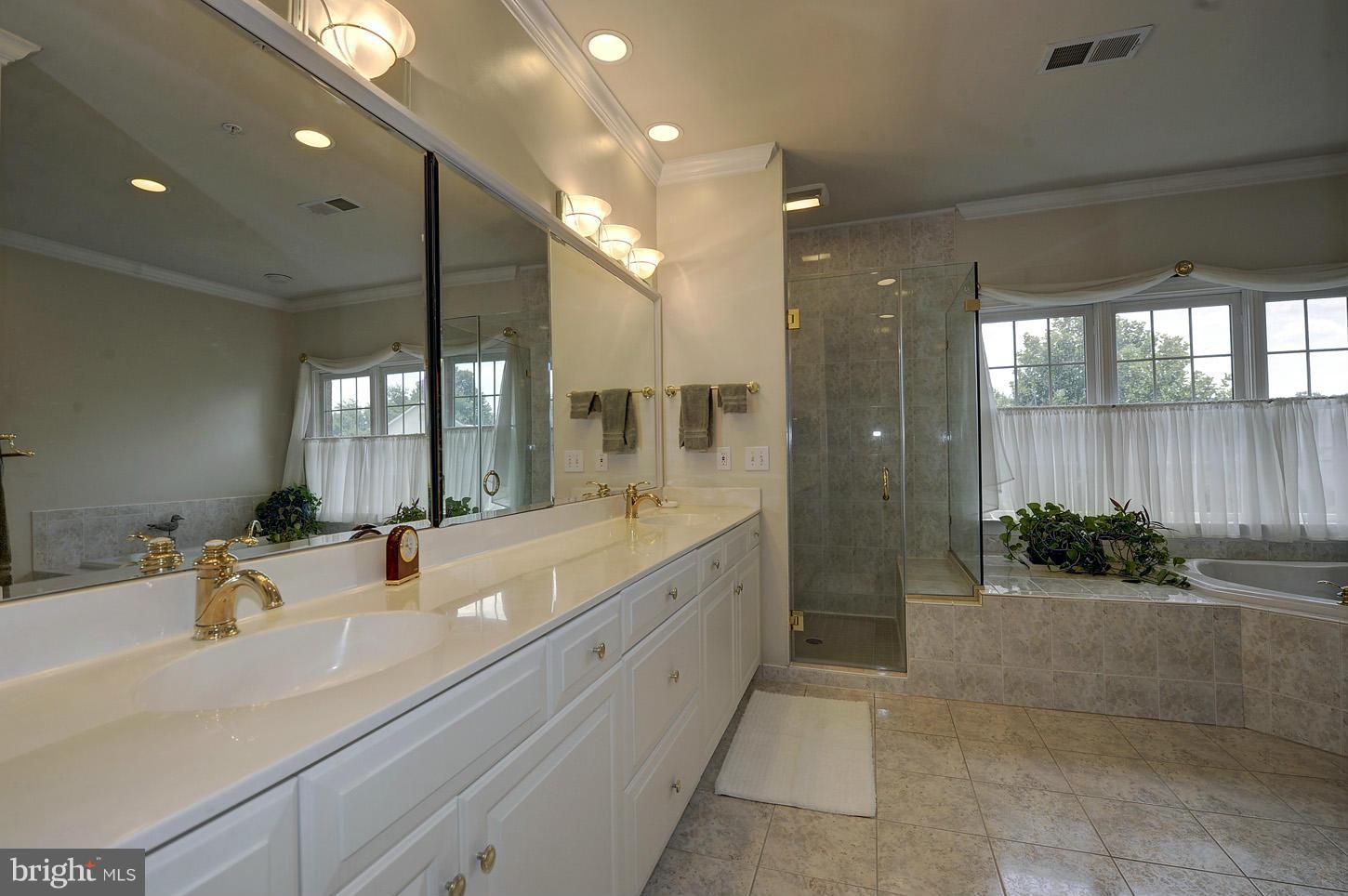 AVENEL - Residential