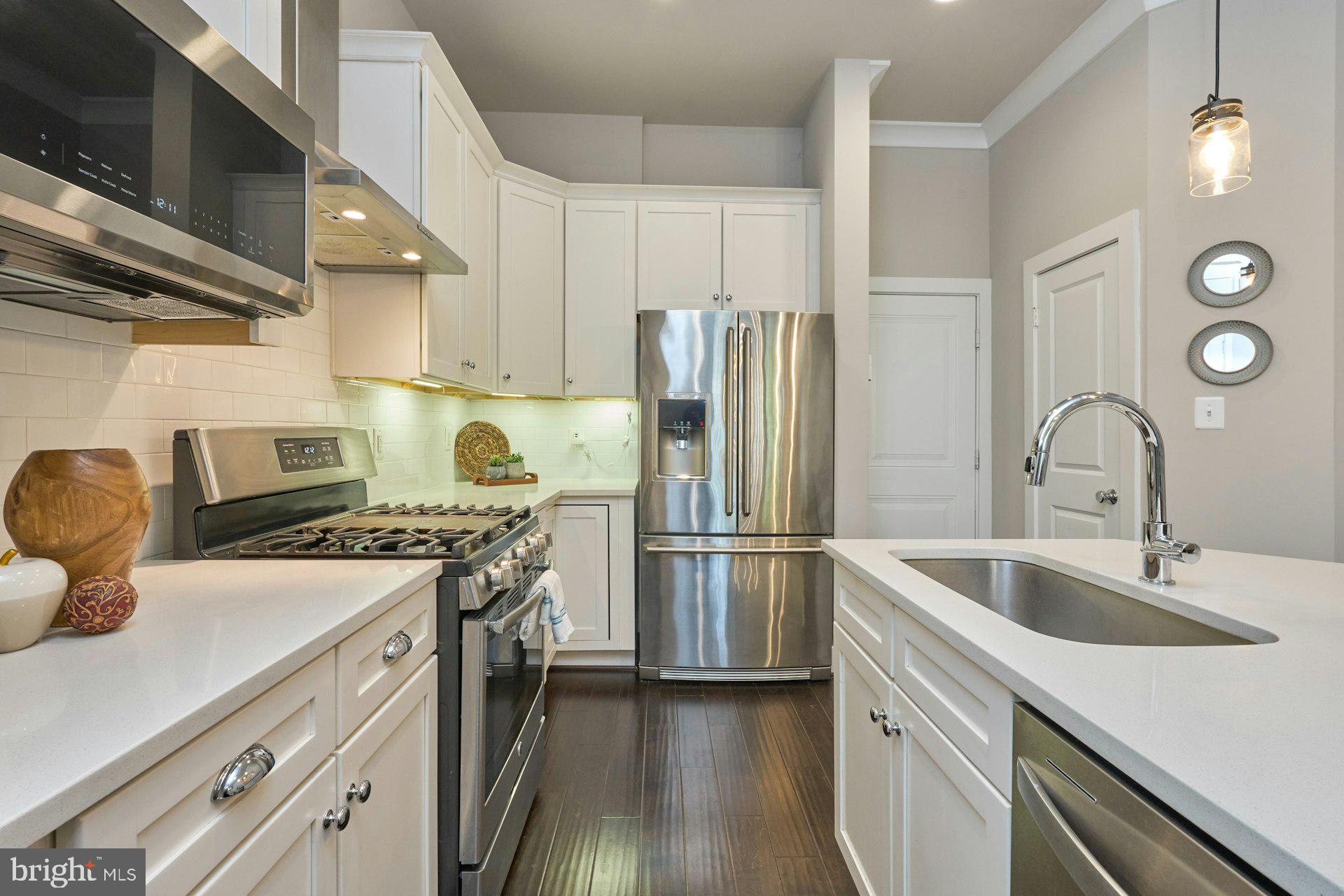 CARVER PLACE - Residential