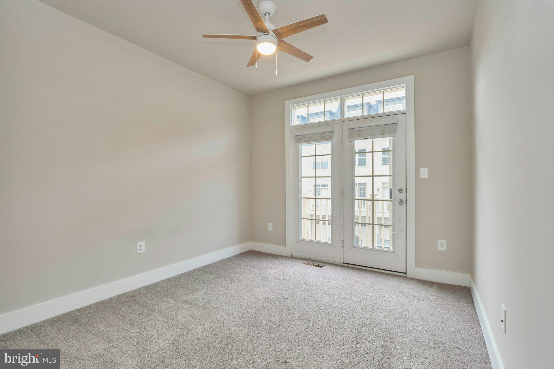 CARVER PLACE - Residential