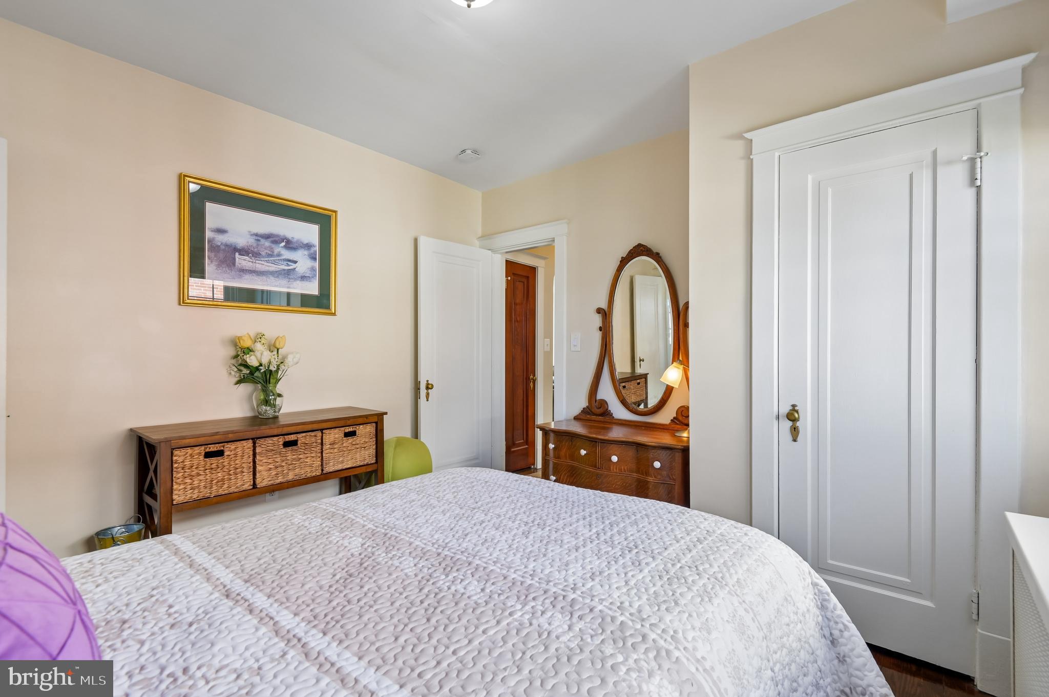 PARKVILLE - Residential