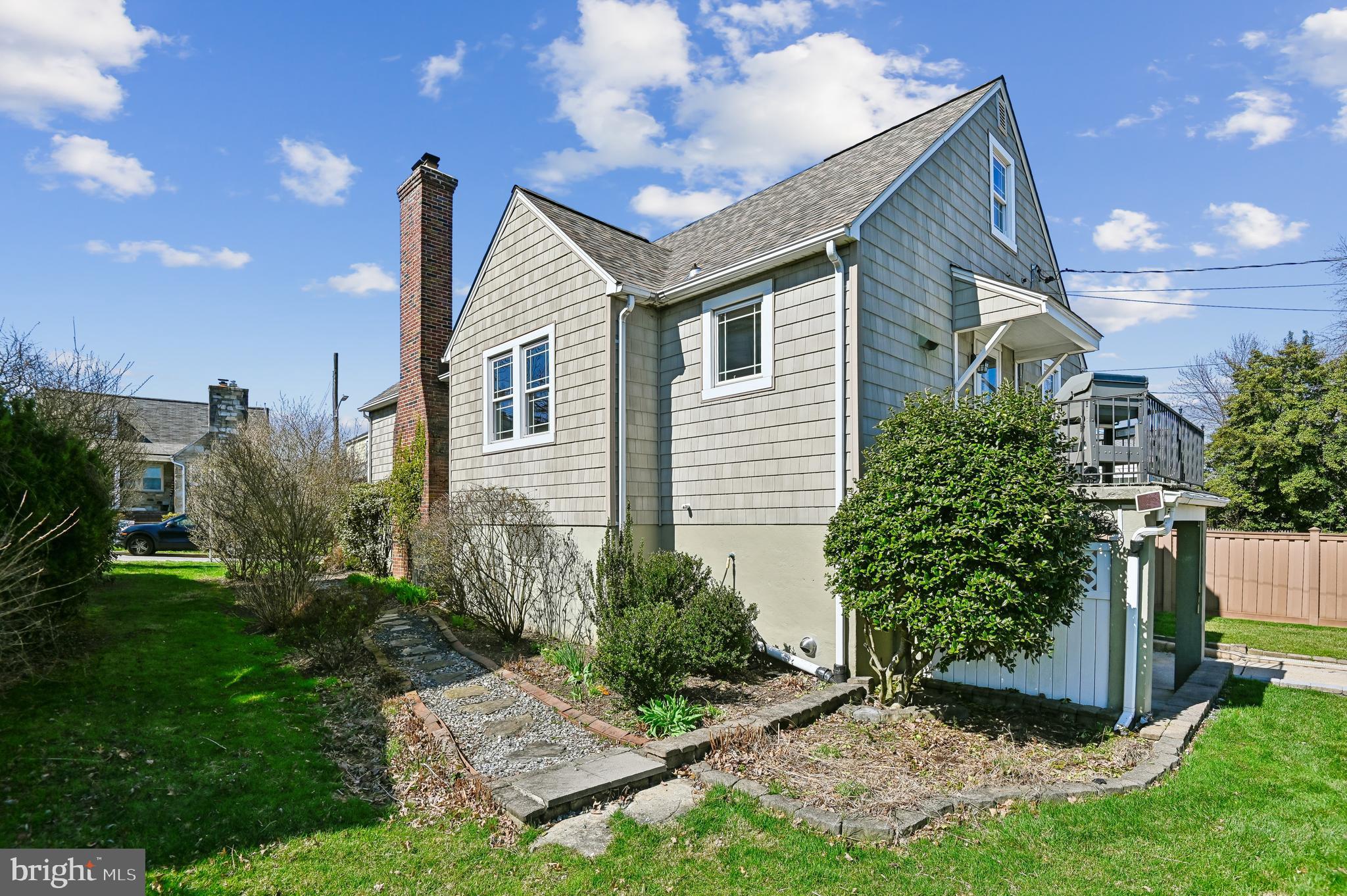 PARKVILLE - Residential