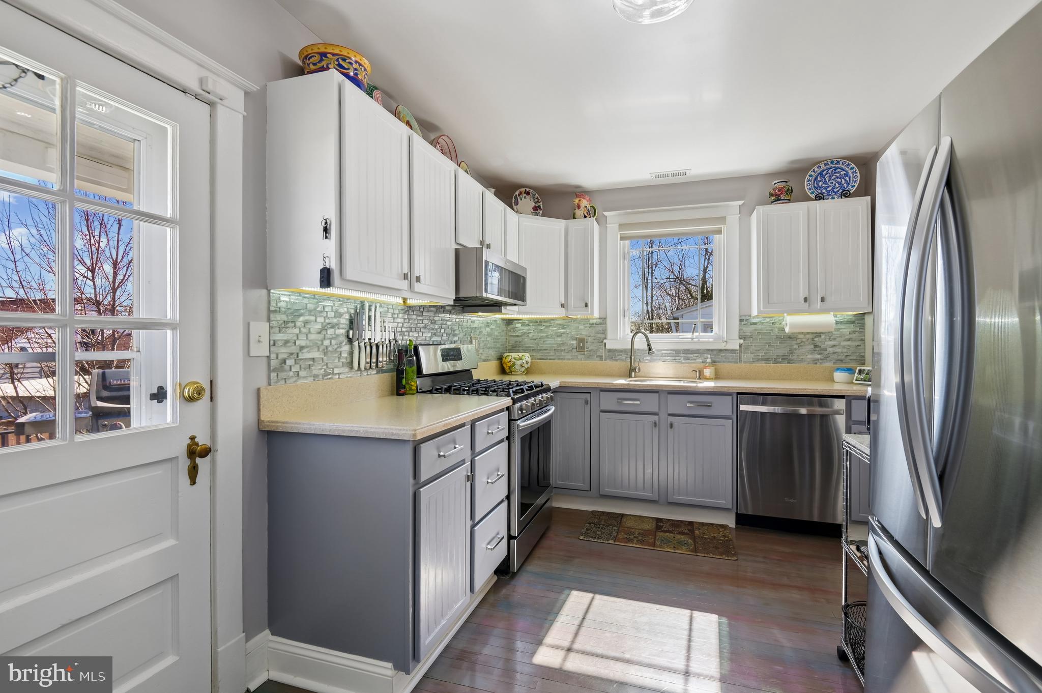 PARKVILLE - Residential