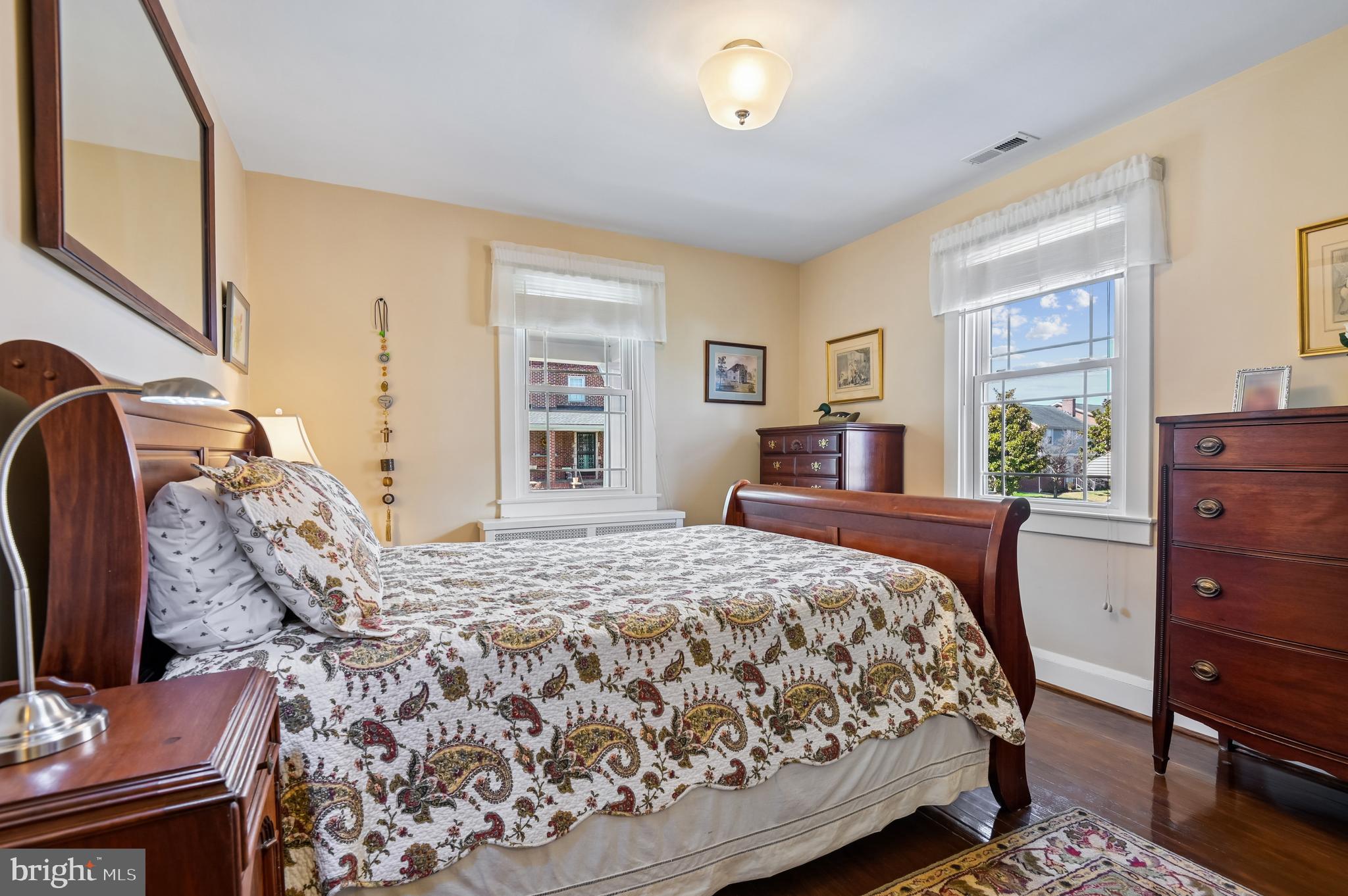 PARKVILLE - Residential