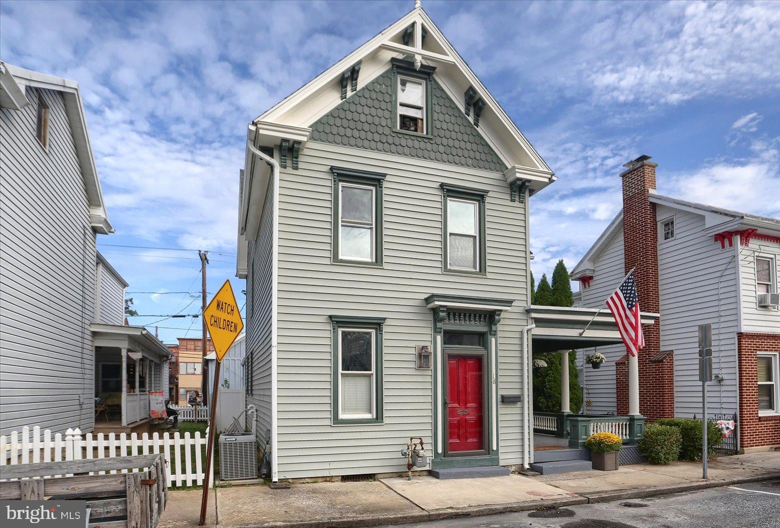 MECHANICSBURG BOROUGH - Residential