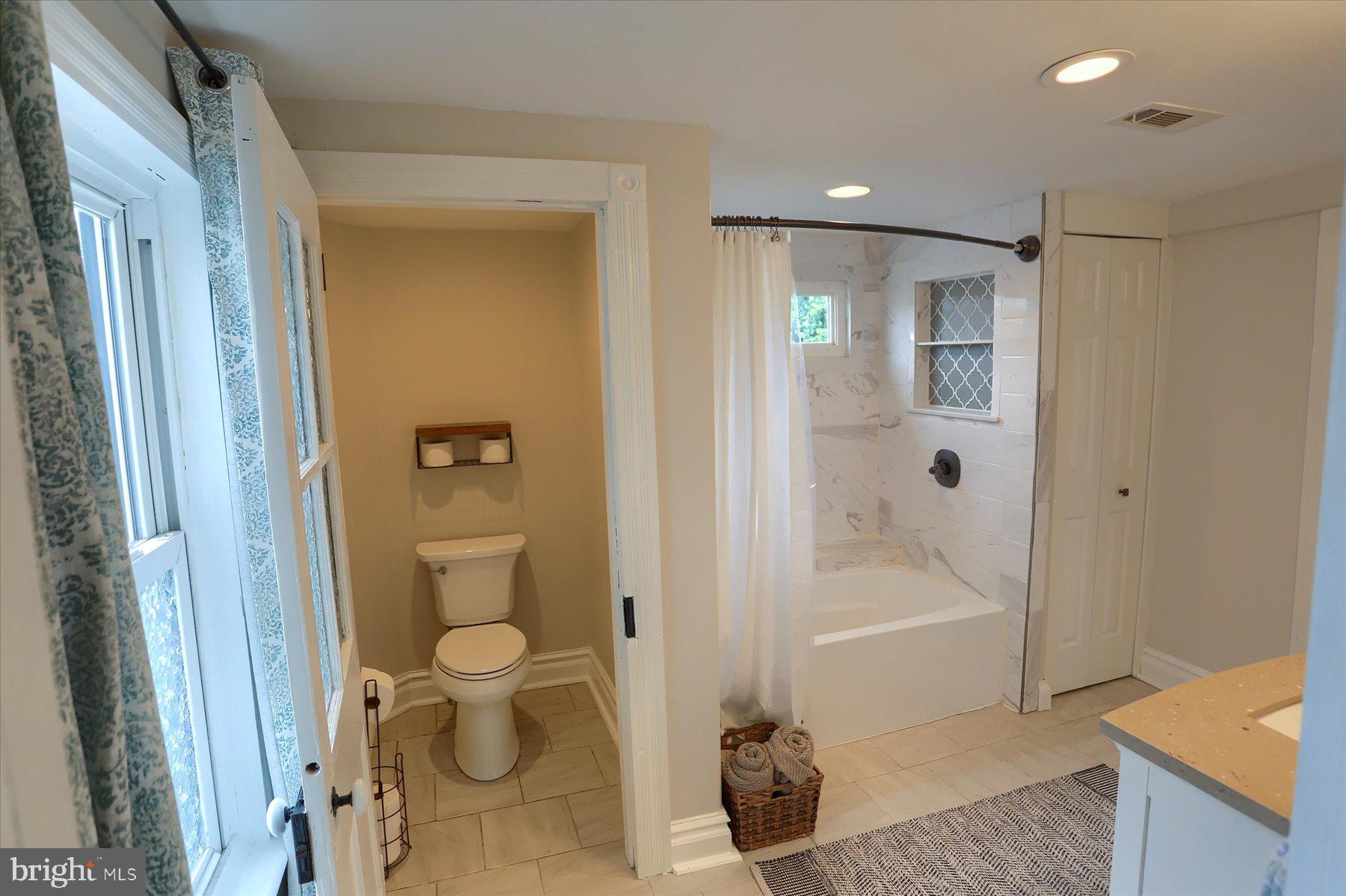 MECHANICSBURG BOROUGH - Residential