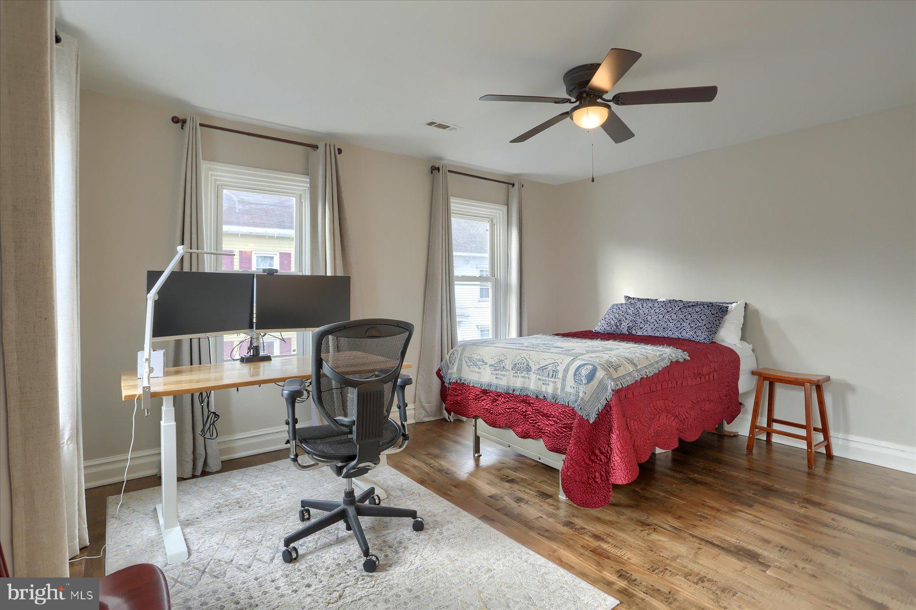 MECHANICSBURG BOROUGH - Residential