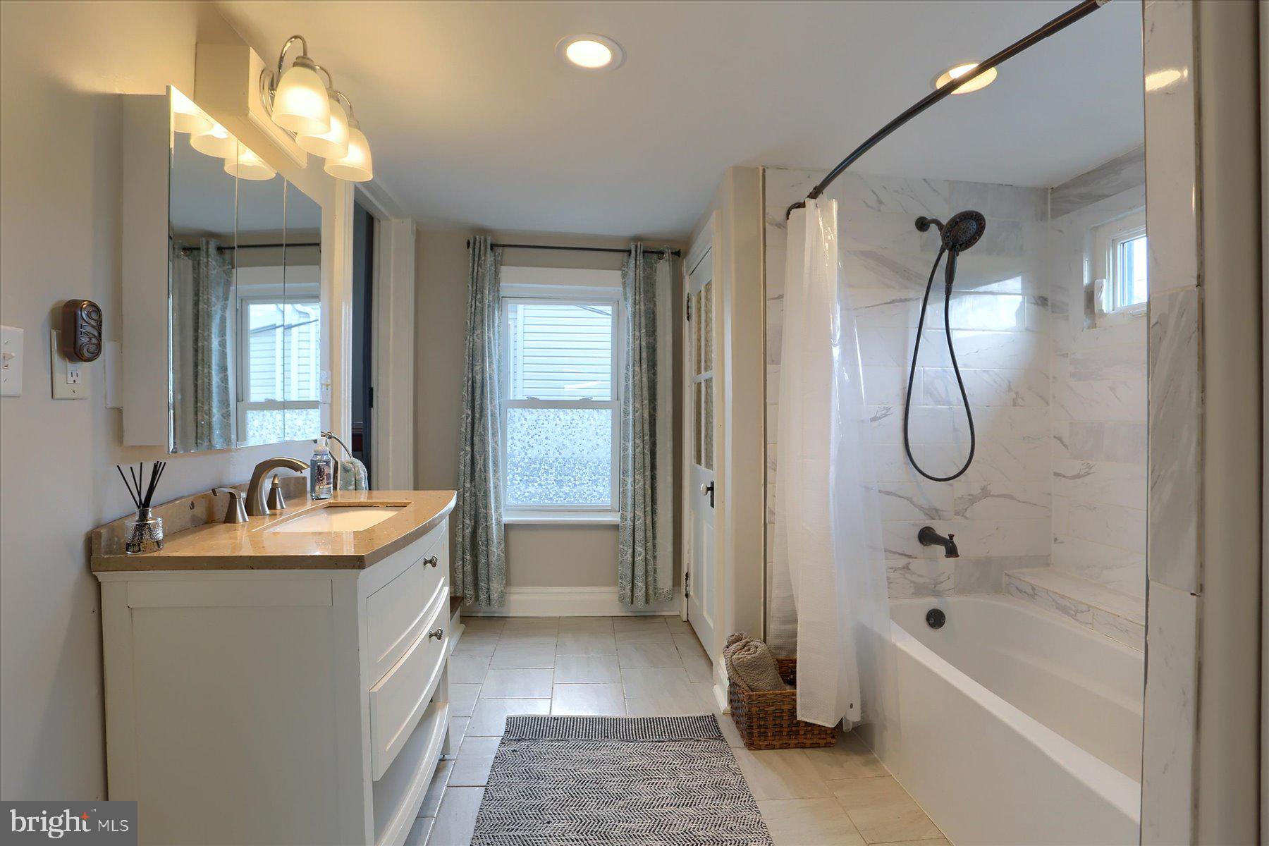 MECHANICSBURG BOROUGH - Residential