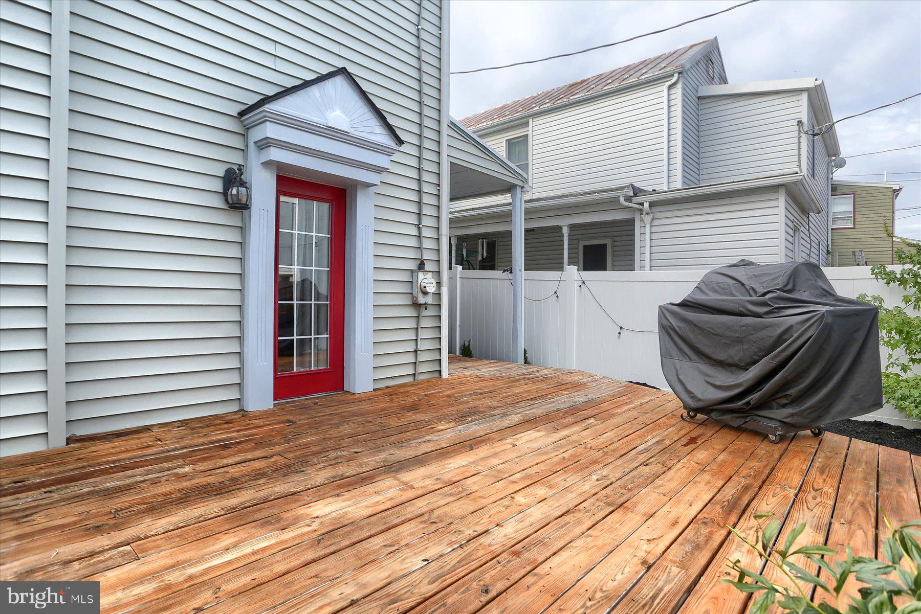 MECHANICSBURG BOROUGH - Residential