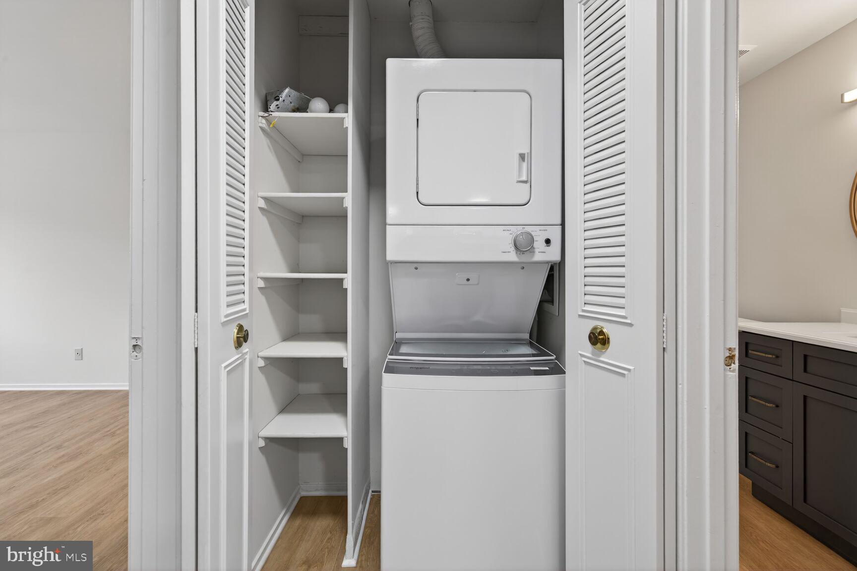 FARMINGDALE - Residential Lease