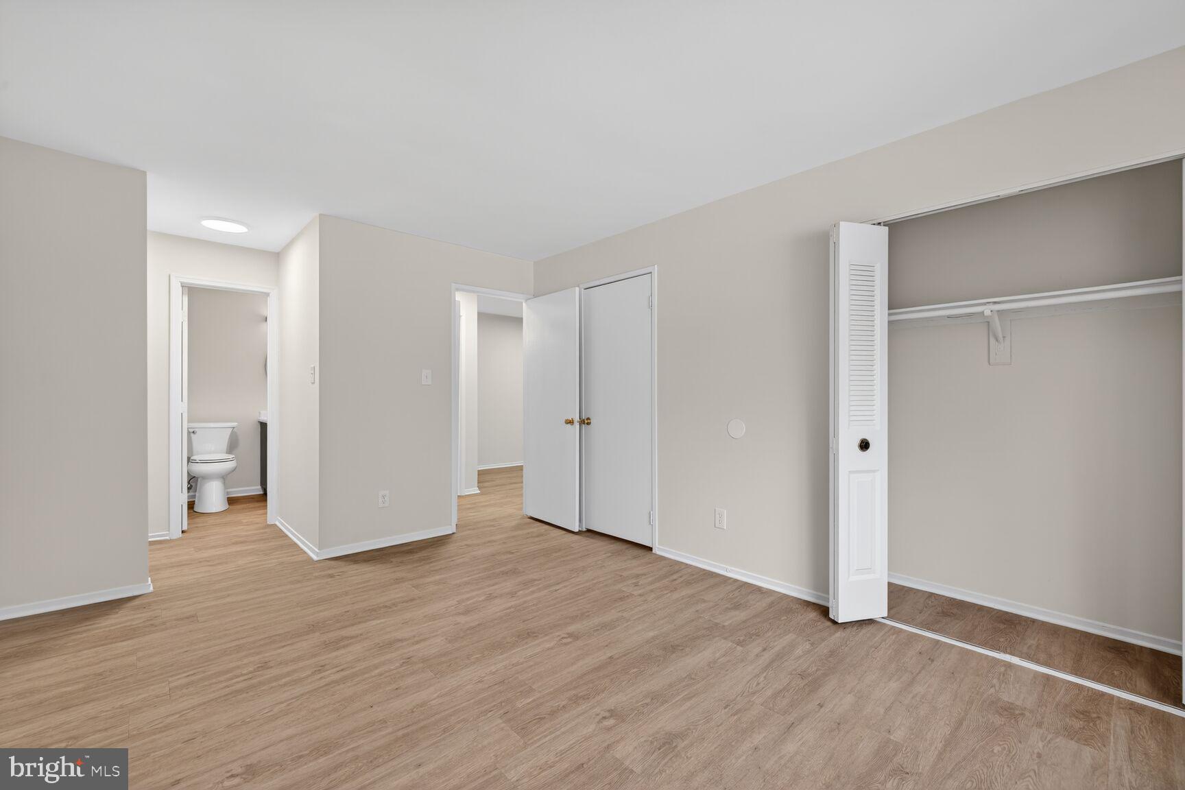 FARMINGDALE - Residential Lease