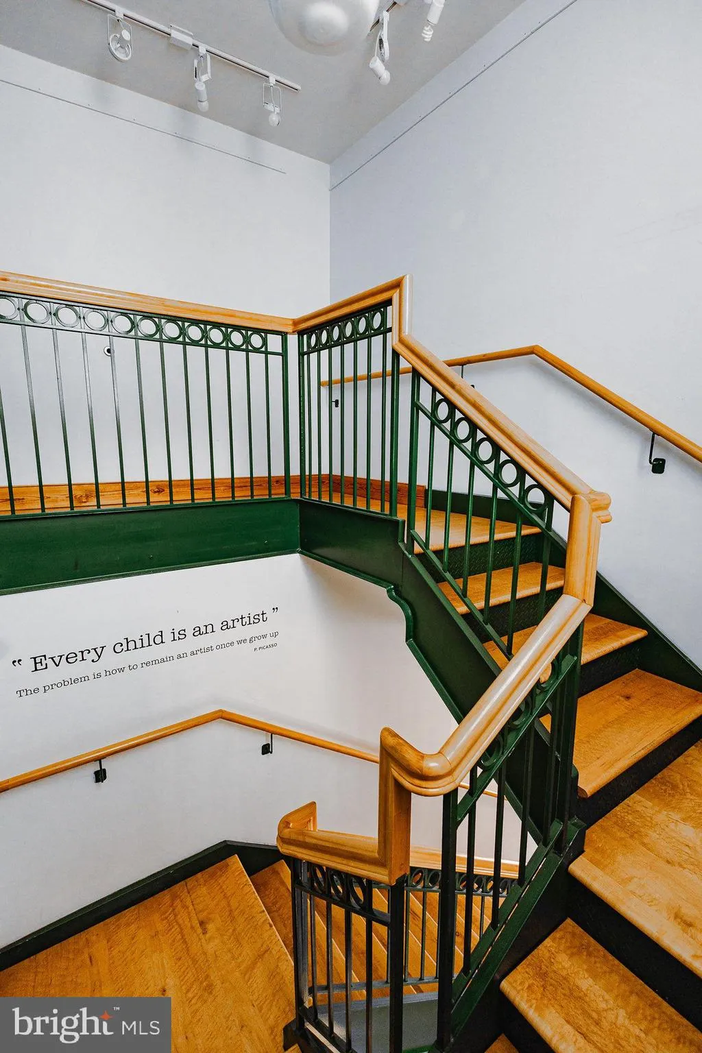 Oxford, Pennsylvania 19363, United States, ,Commercial,Active,151057