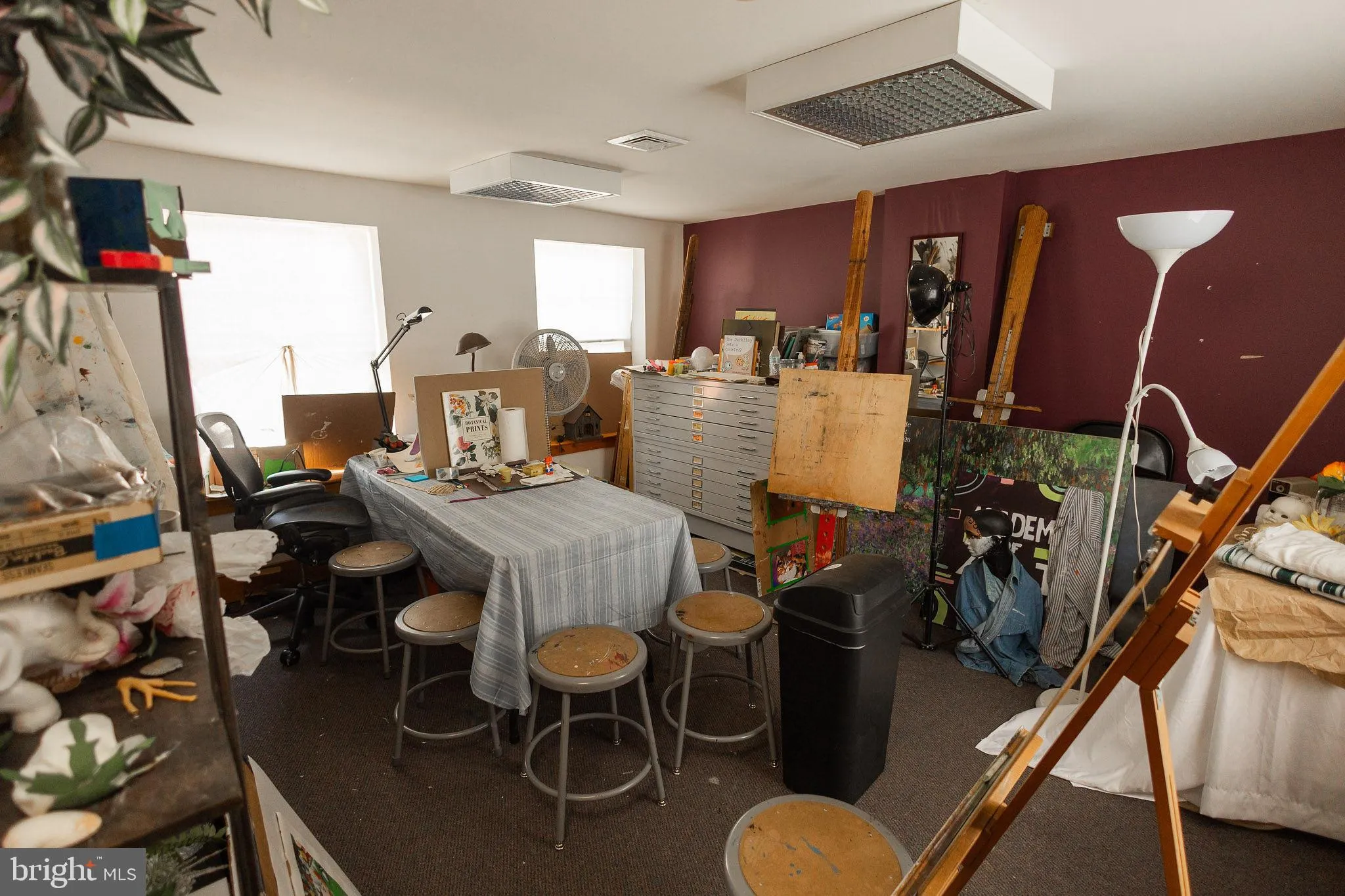 Oxford, Pennsylvania 19363, United States, ,Commercial,Active,151057