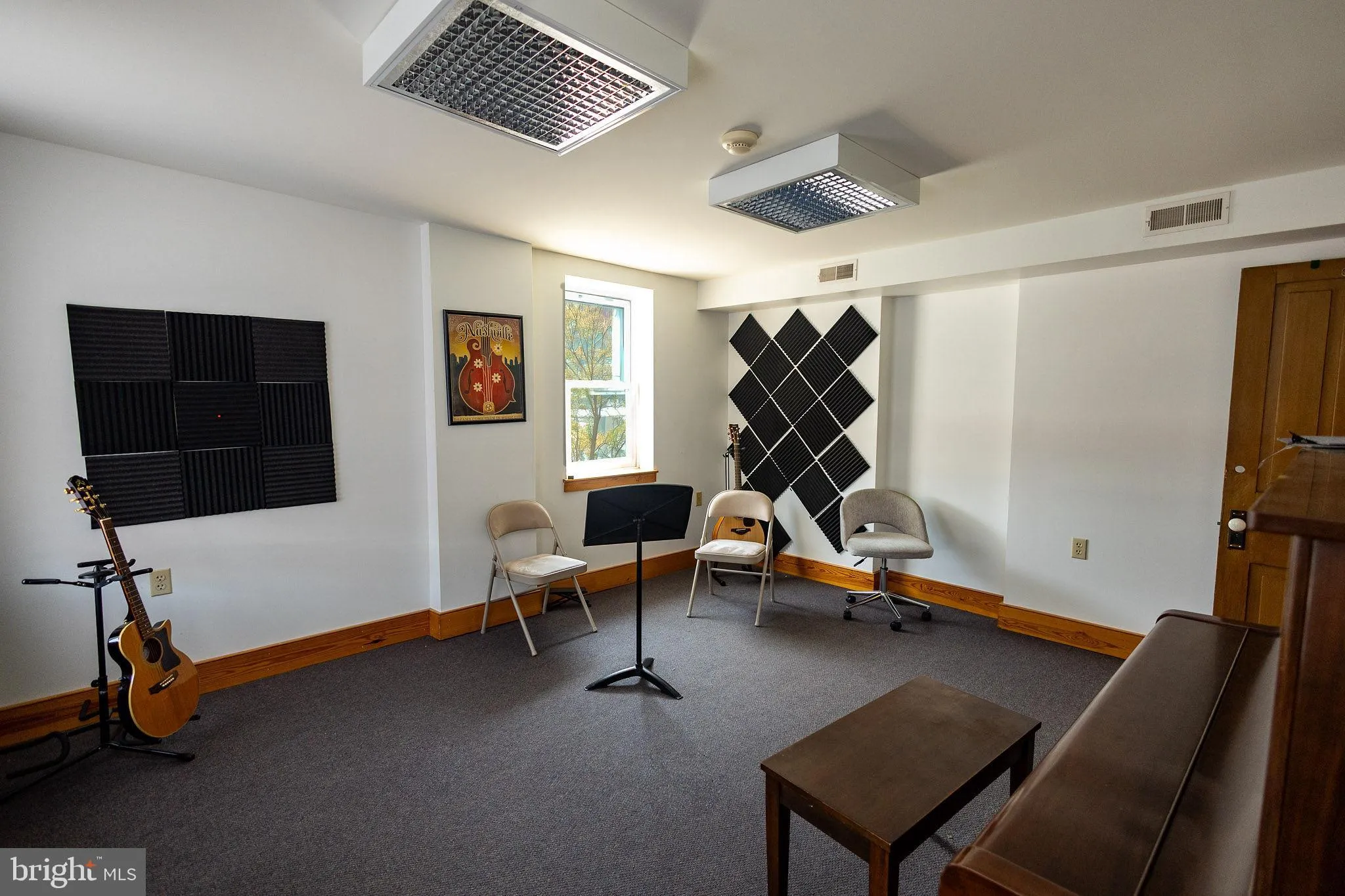 Oxford, Pennsylvania 19363, United States, ,Commercial,Active,151057