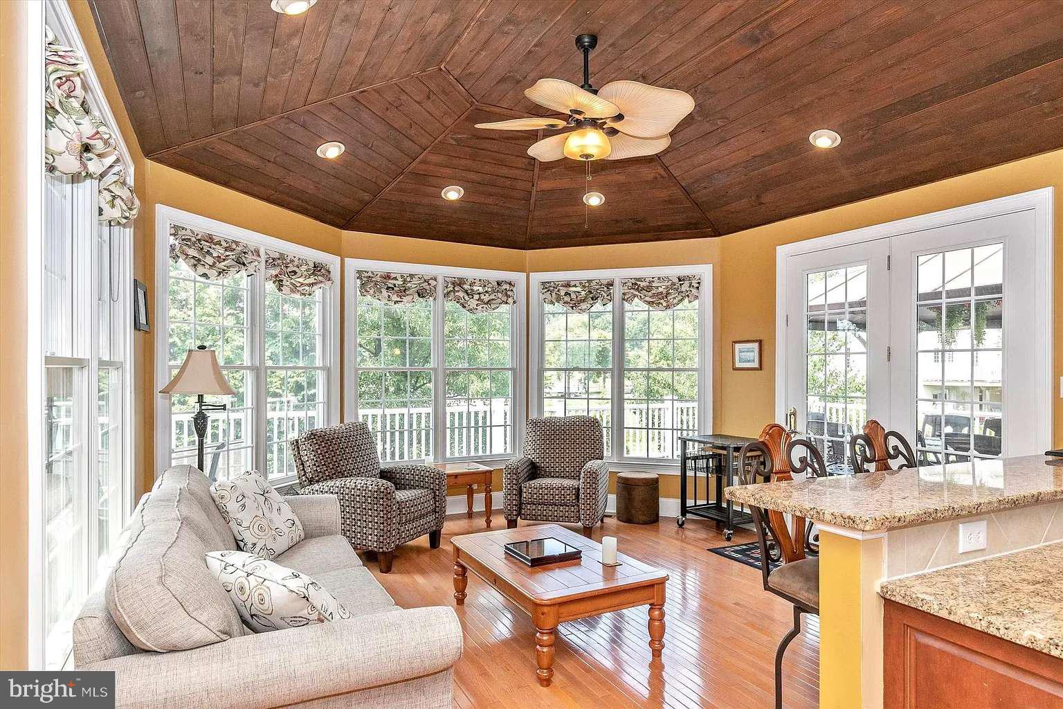 2151 FERNCROFT LANE