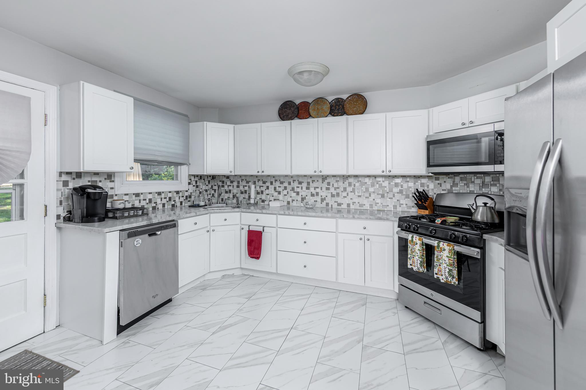 178 ESPLANADE AVENUE