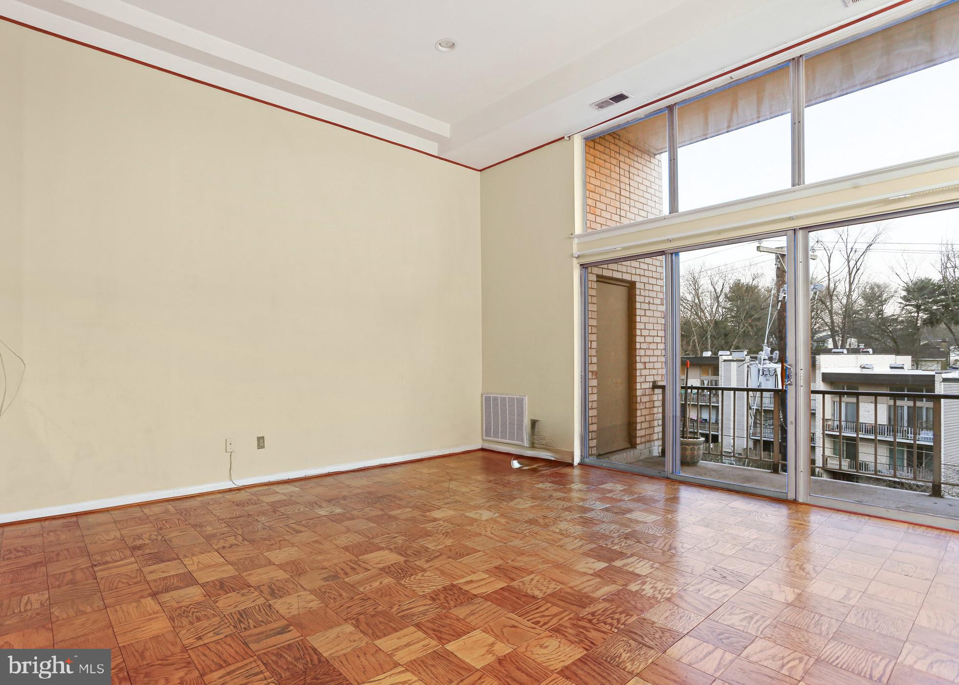 NORTH CRK PLACE - Residential