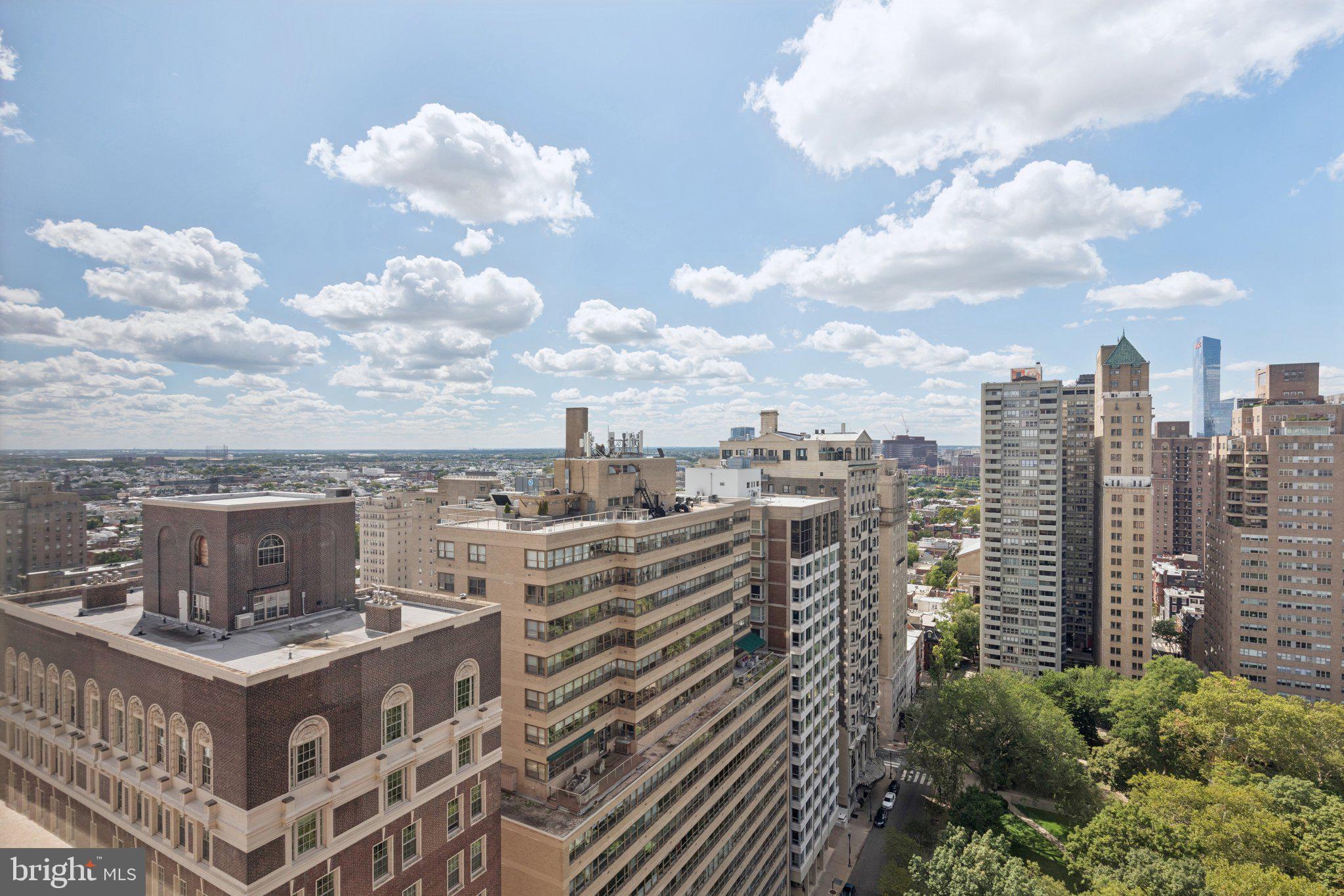 RITTENHOUSE SQUARE - Residential