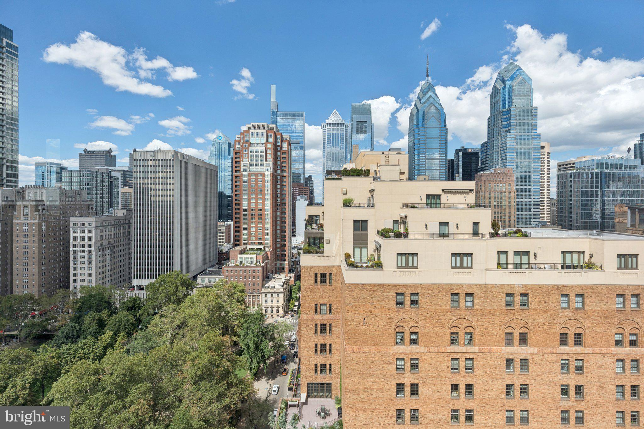 RITTENHOUSE SQUARE - Residential