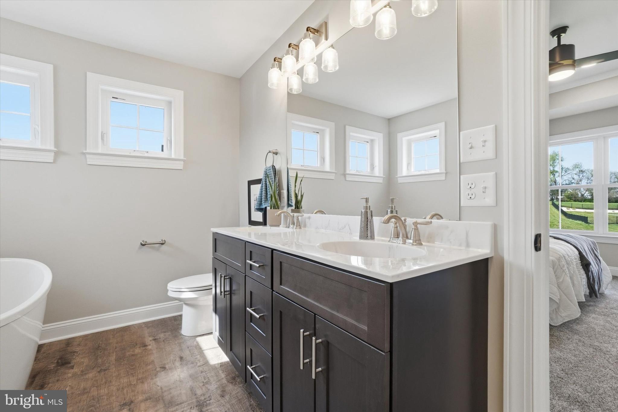 FARMBROOKE MEADOWS - Residential