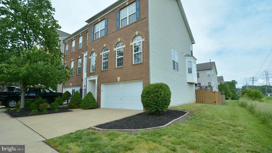 Wonderful end unit TH with loads of space & light. Hardwood floors on the main level. Large living room, dining room & breakfast room extension. Kitchen with granite counters. Upstairs large and bright master suite with vaulted ceiling, modern bath & walk-in closet. Two guest rooms with full bath. Lower level, walk out recreation room to fenced yard and office space. Easy access to Ft Belvoir, 2 metro stations & shopping. Hurry this will not last!! 
Please wear mask when entering.