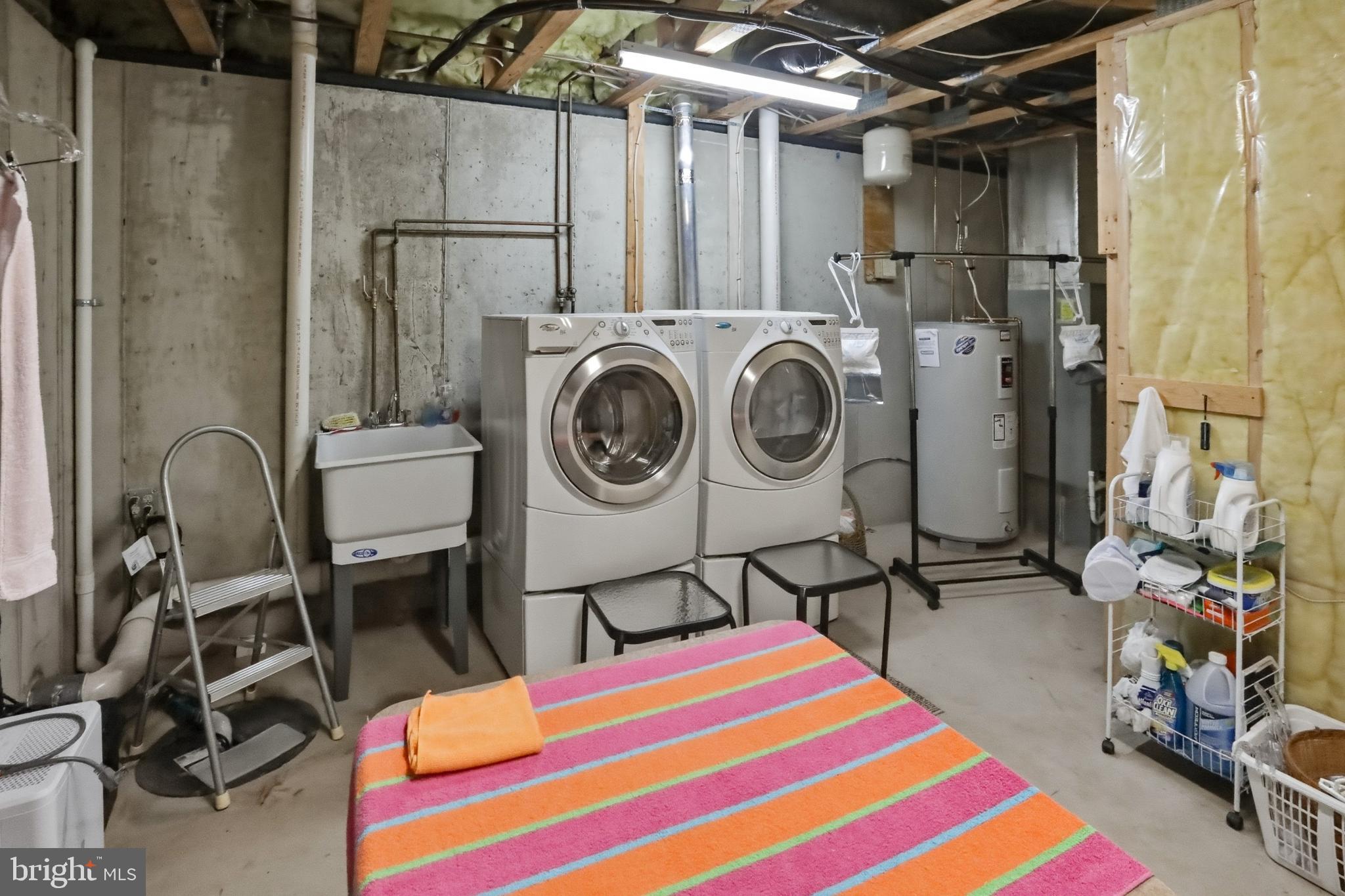 CHANDLERS CROSSING - Residential