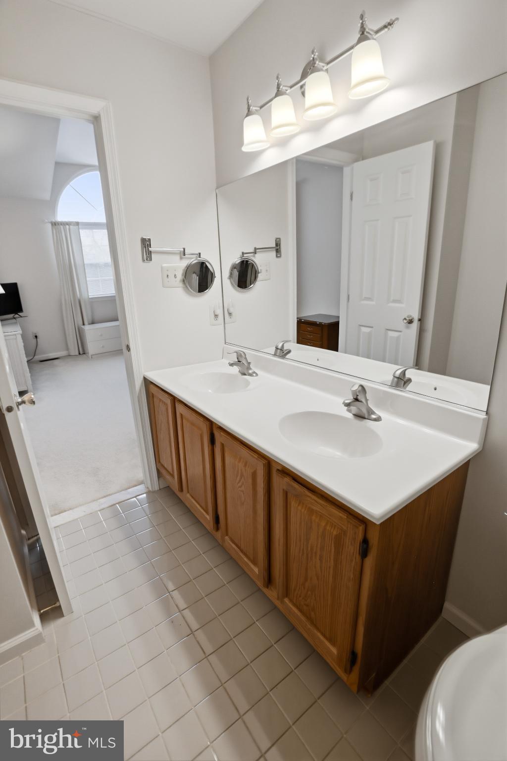 CHANDLERS CROSSING - Residential