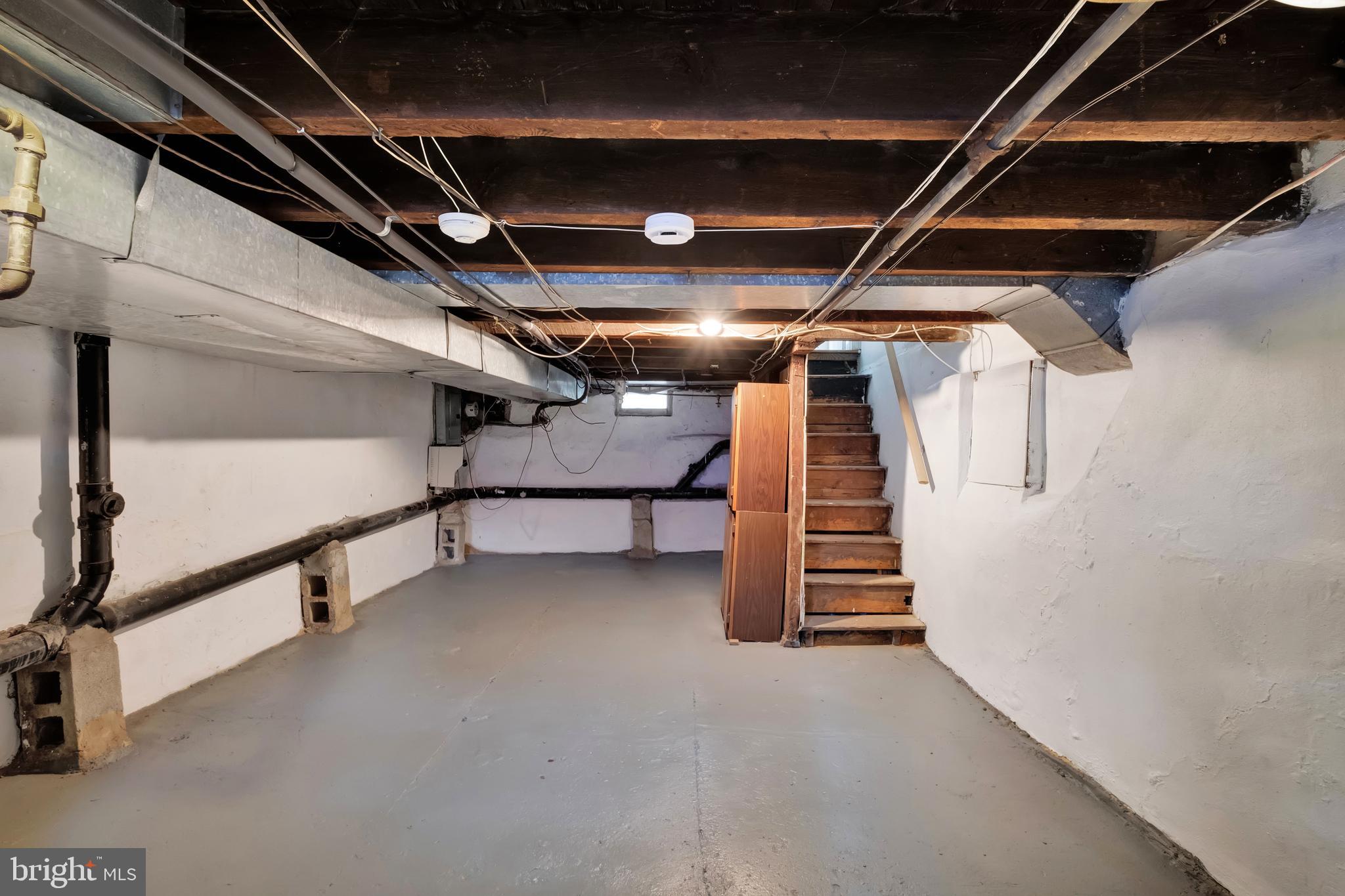 FAIRMOUNT - Residential