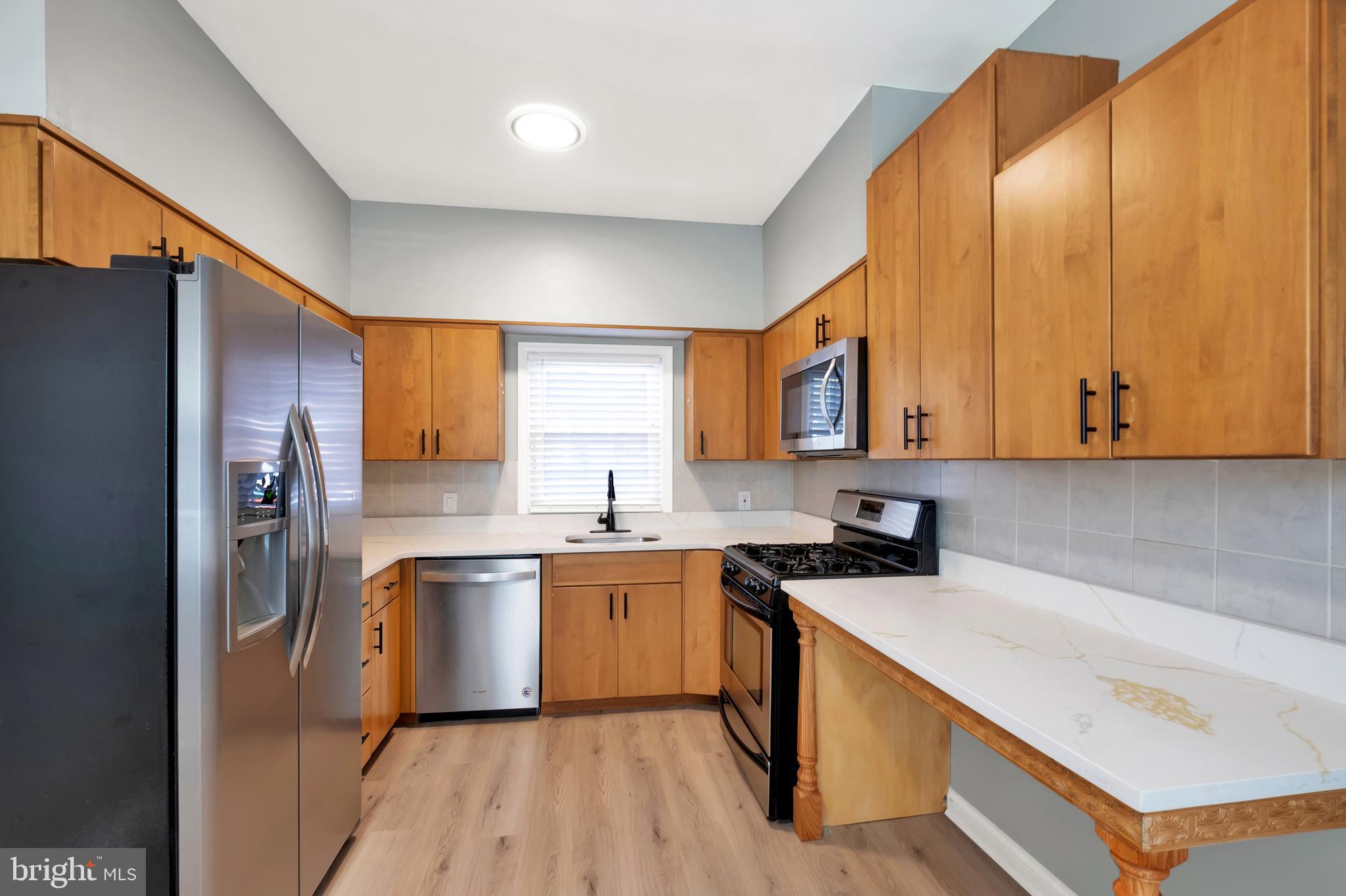 FAIRMOUNT - Residential