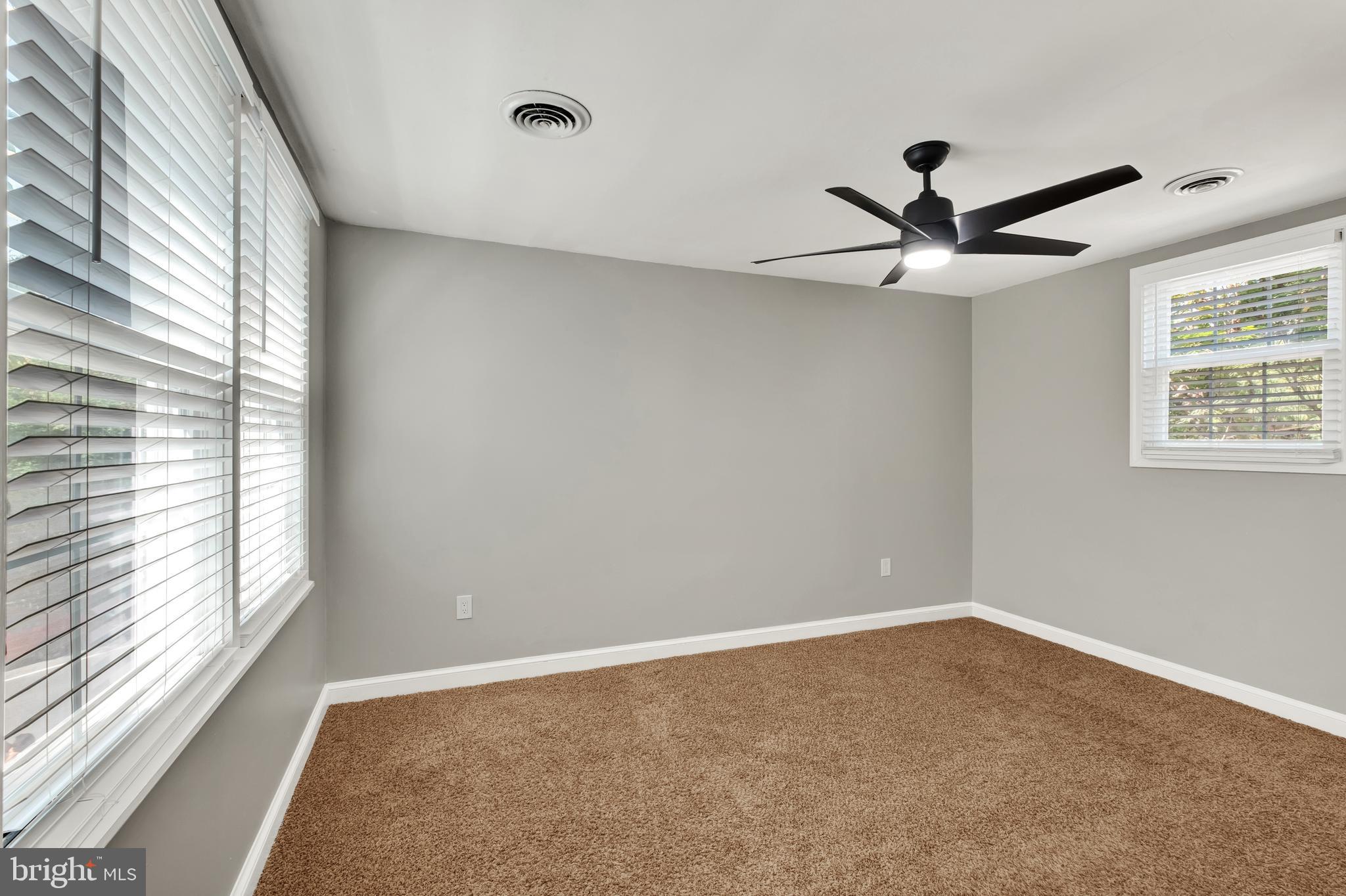 FAIRMOUNT - Residential