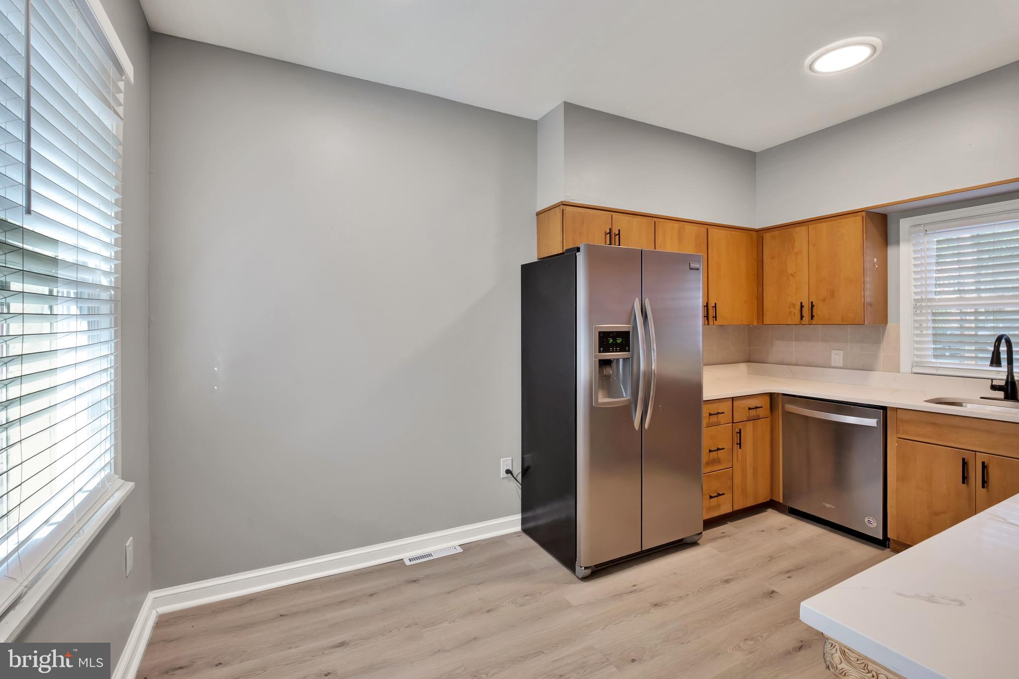 FAIRMOUNT - Residential