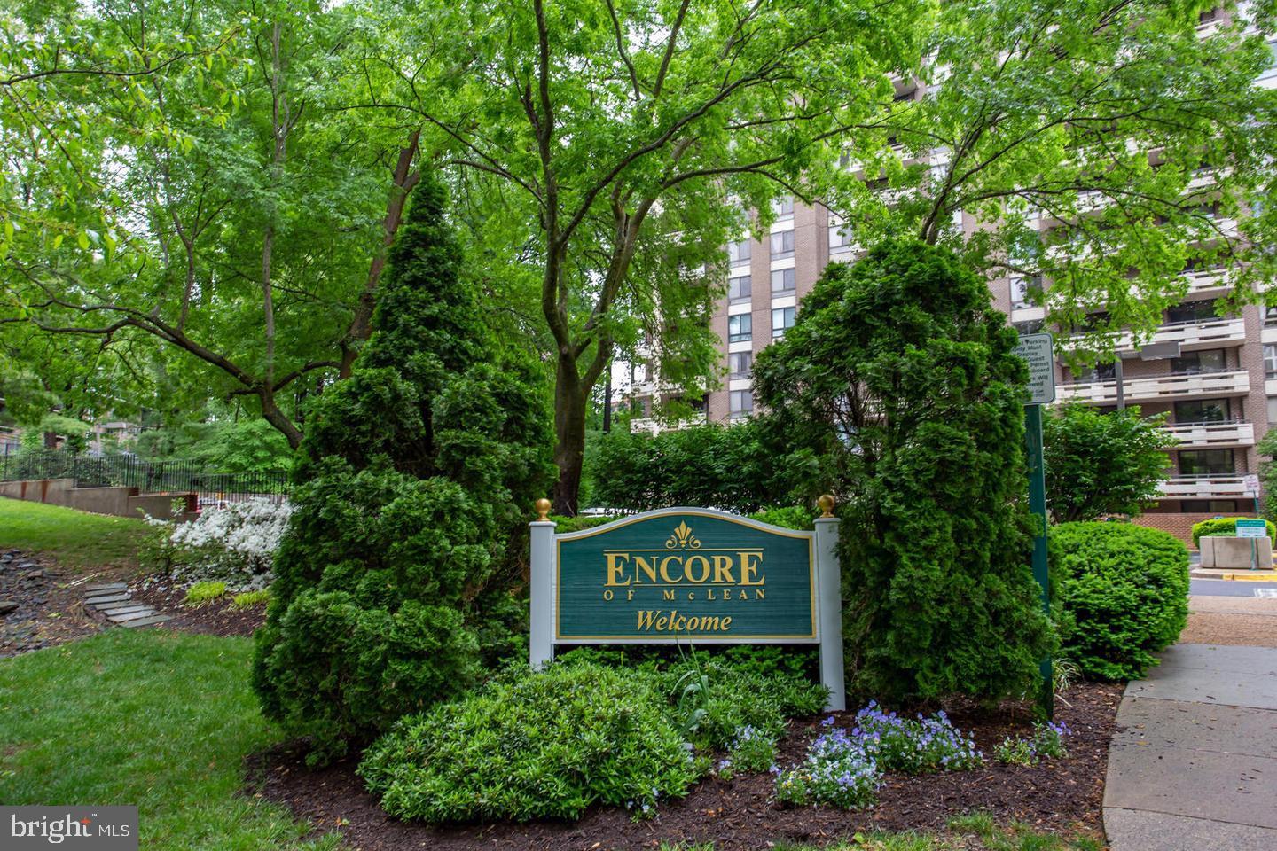 1808 OLD MEADOW ROAD 507