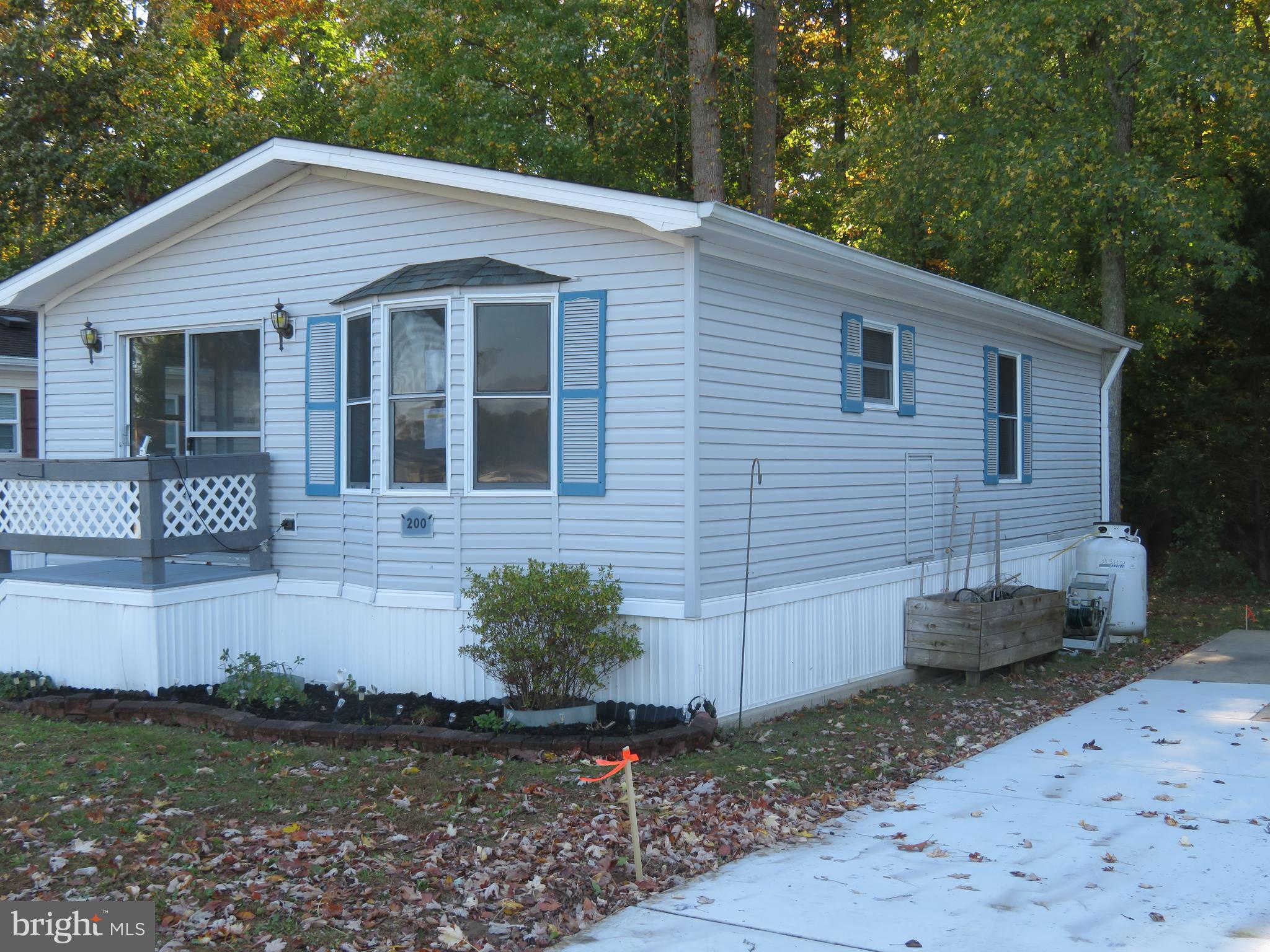 WHITE HORSE PARK I - Residential