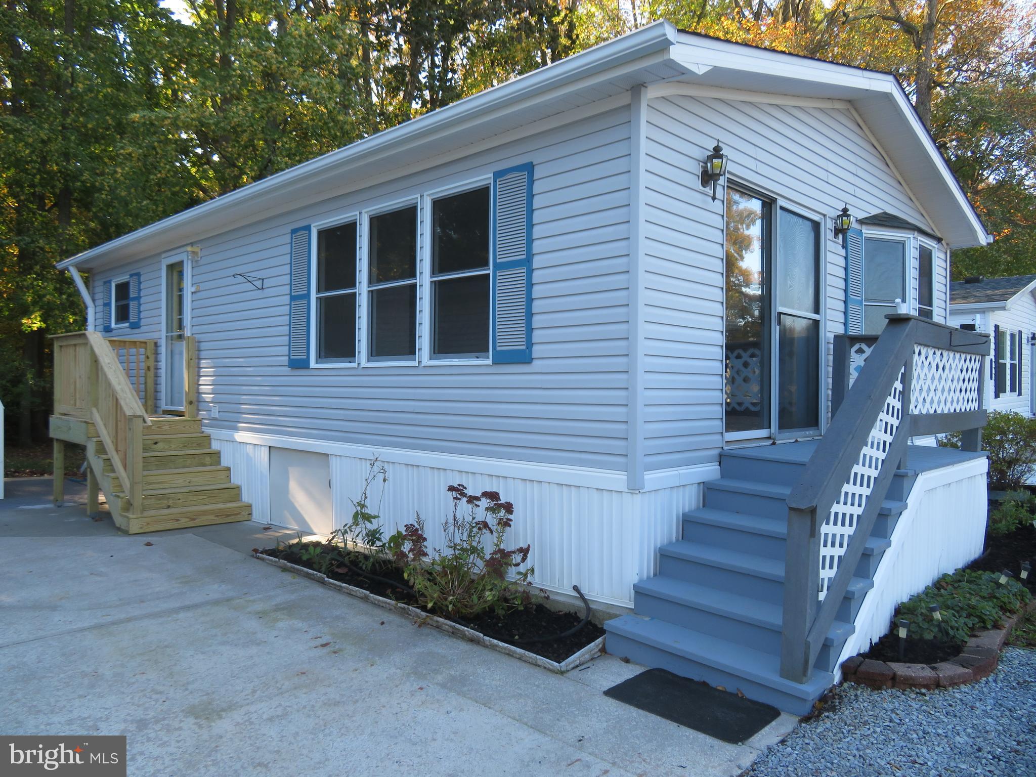 WHITE HORSE PARK I - Residential