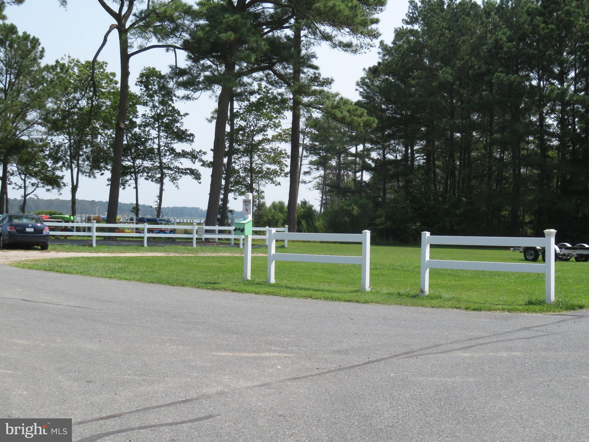 WHITE HORSE PARK I - Residential