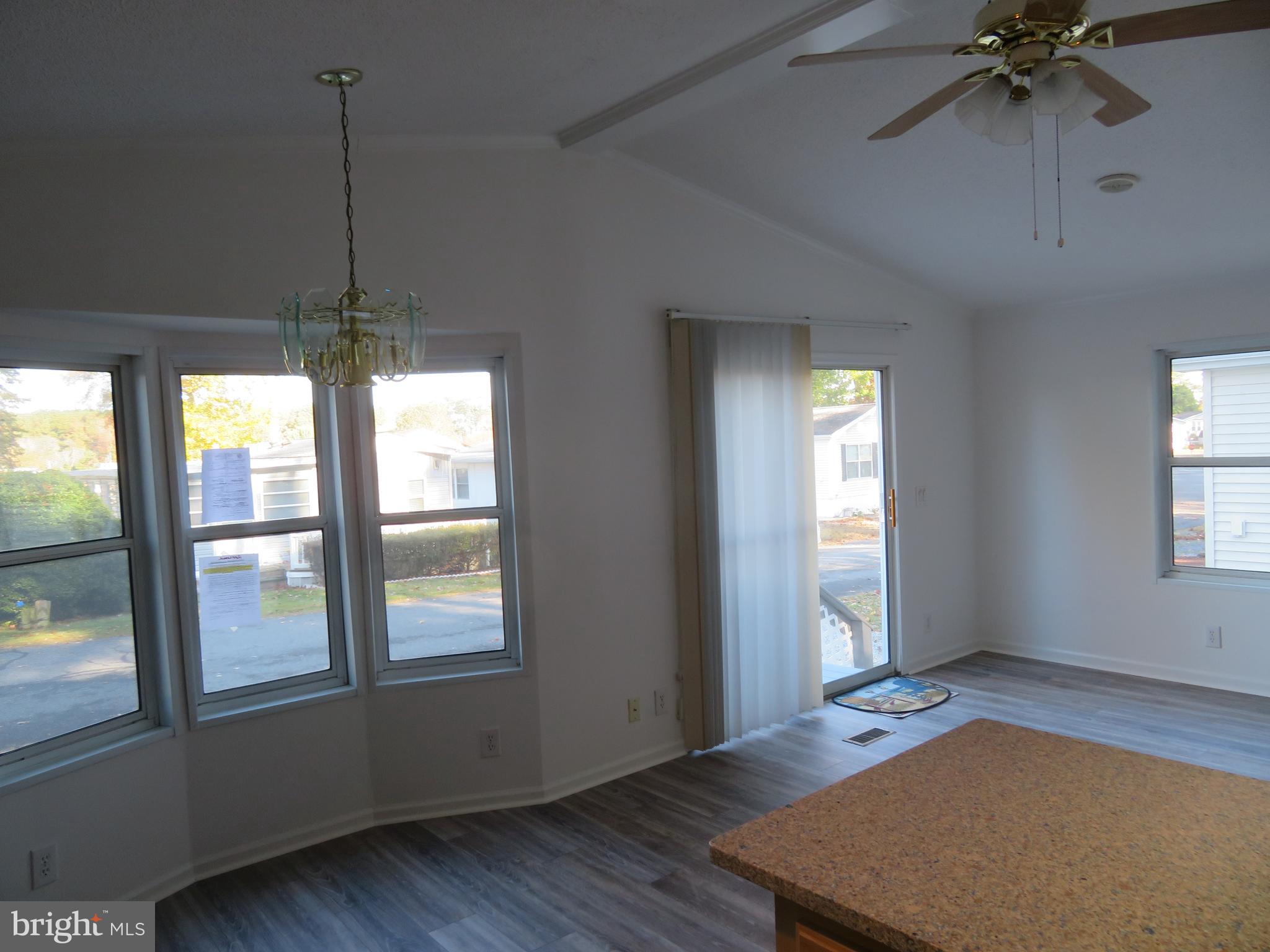 WHITE HORSE PARK I - Residential