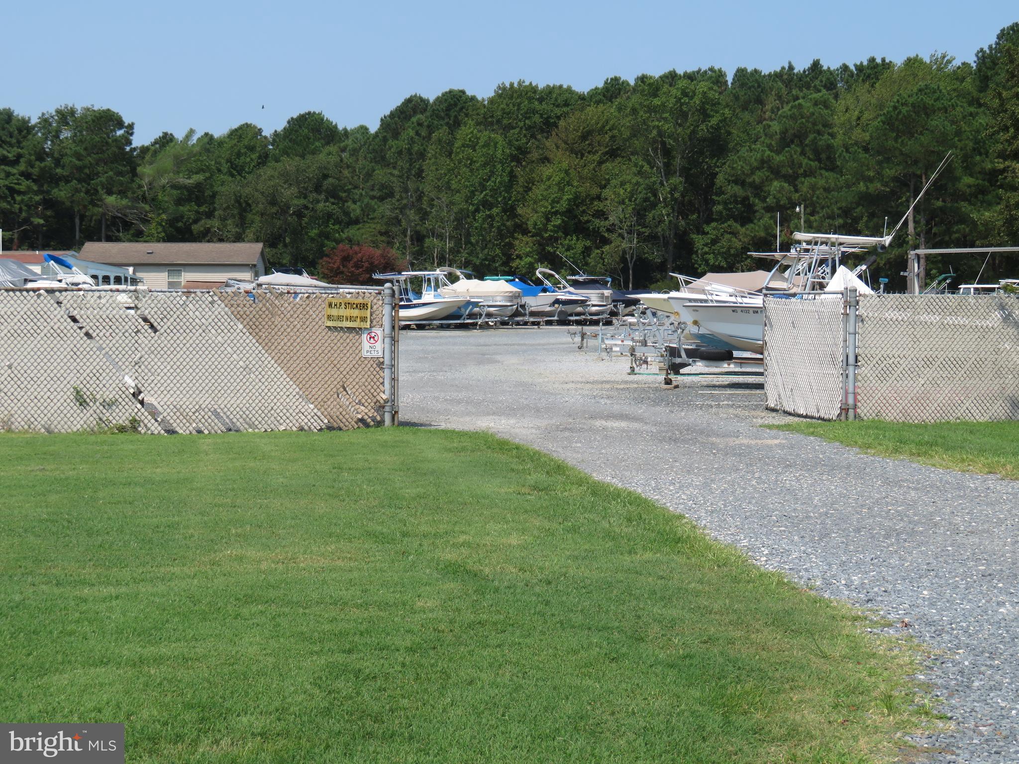 WHITE HORSE PARK I - Residential