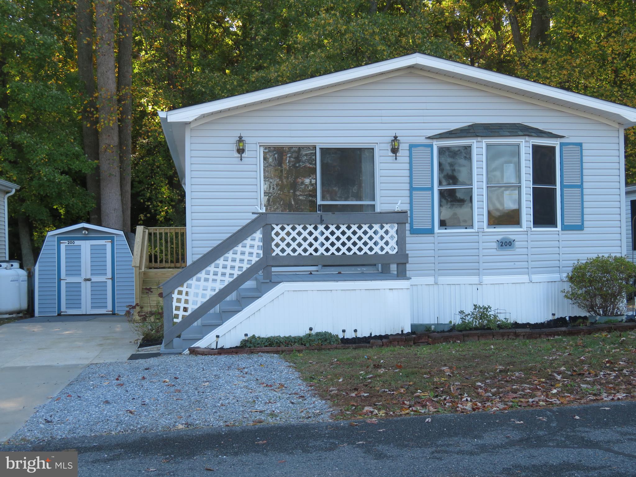 WHITE HORSE PARK I - Residential