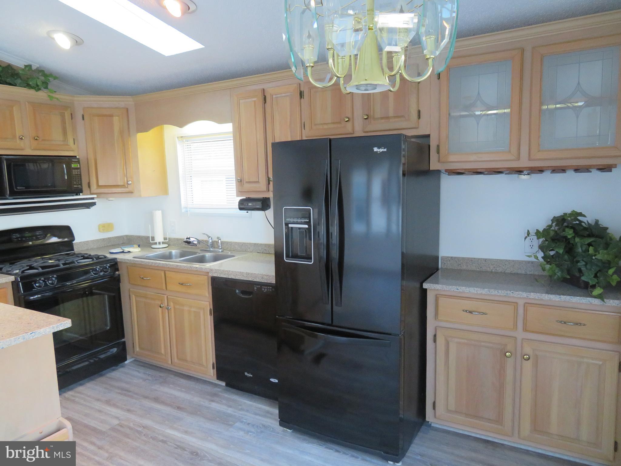 WHITE HORSE PARK I - Residential