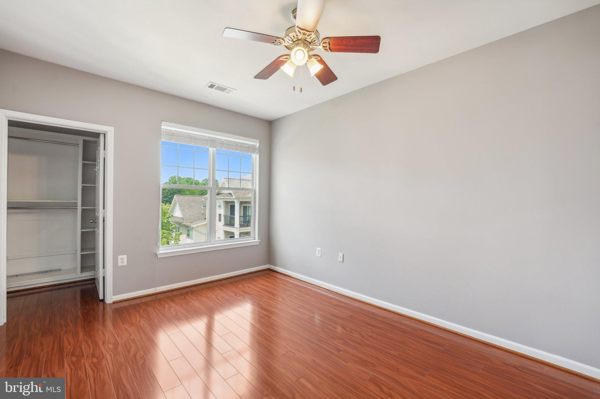 FAIRFAX RIDGE - Residential Lease